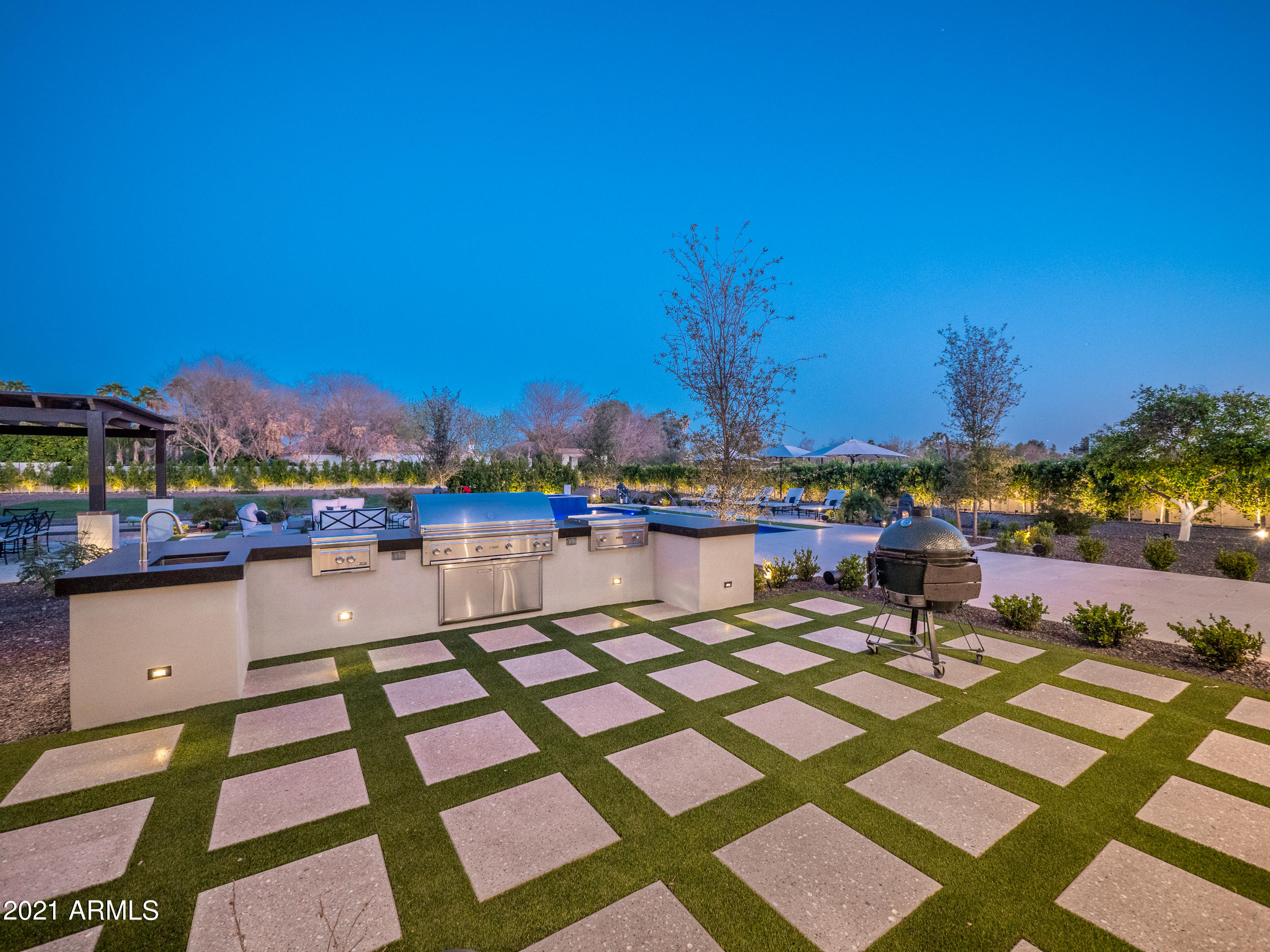 BELLISSIMA ESTATES - Residential