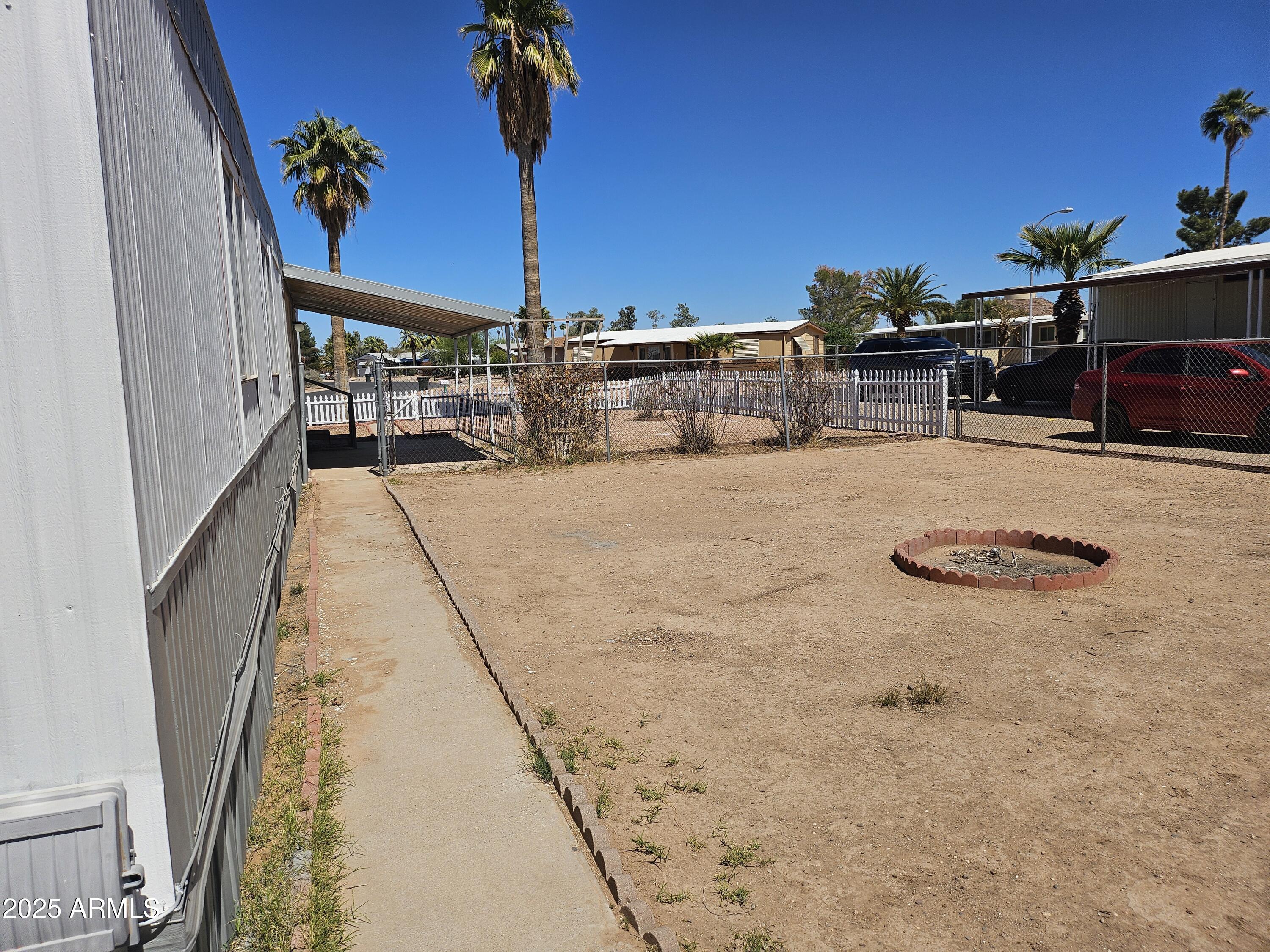 COTTONWOOD GARDENS - Residential Lease