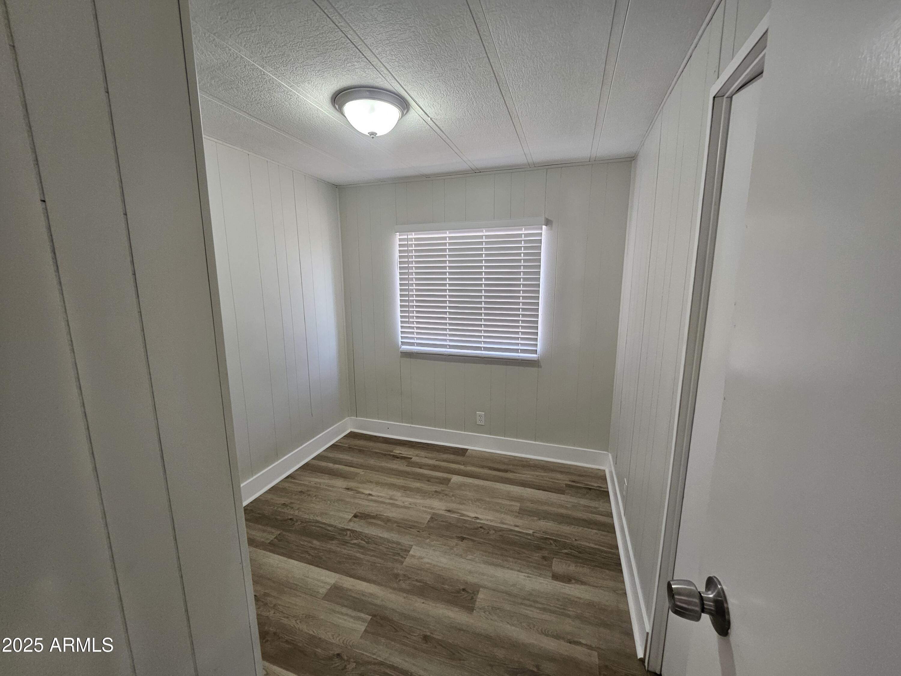 COTTONWOOD GARDENS - Residential Lease