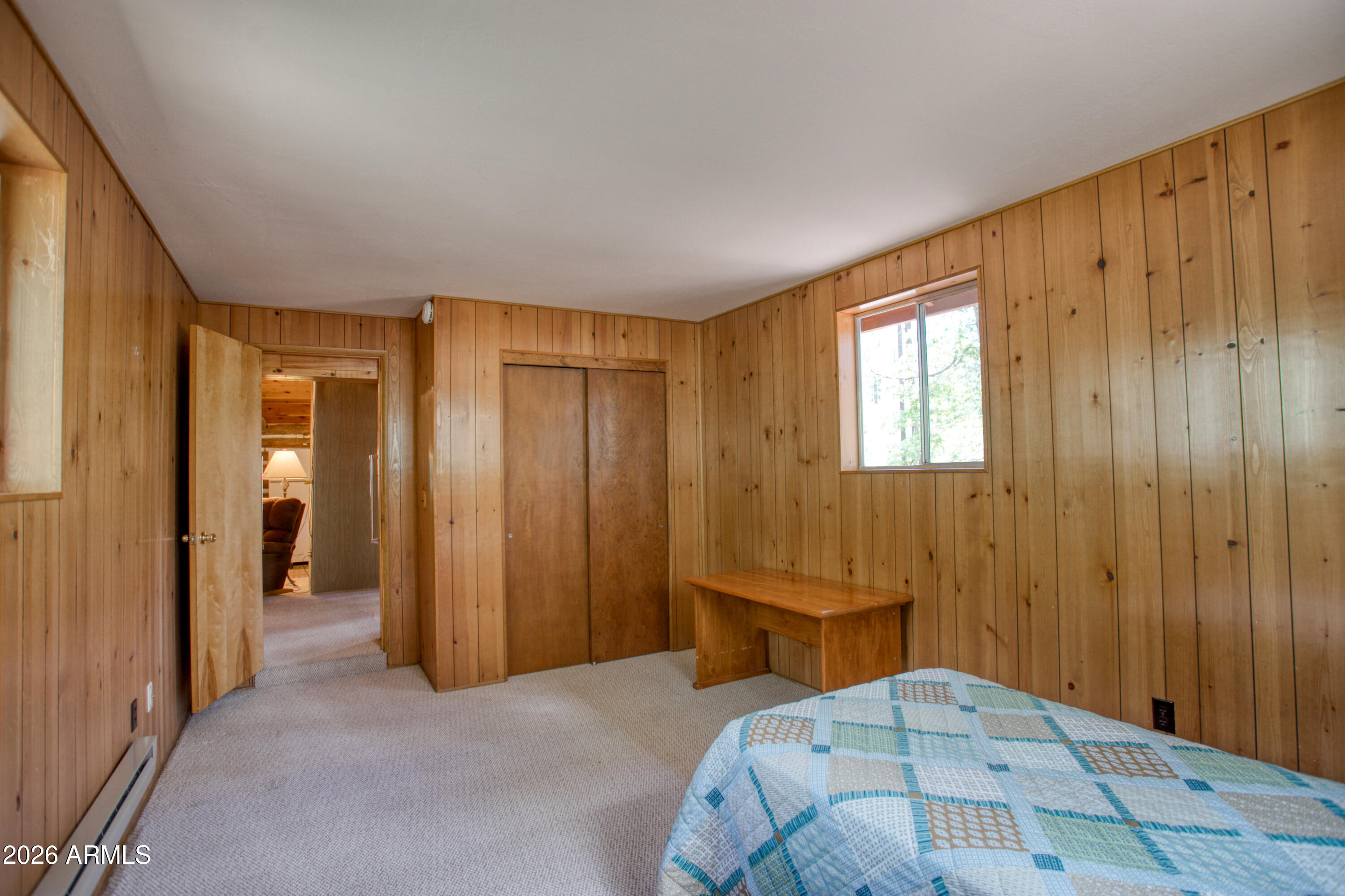 LAKESIDE SUMMER HOMES - Residential