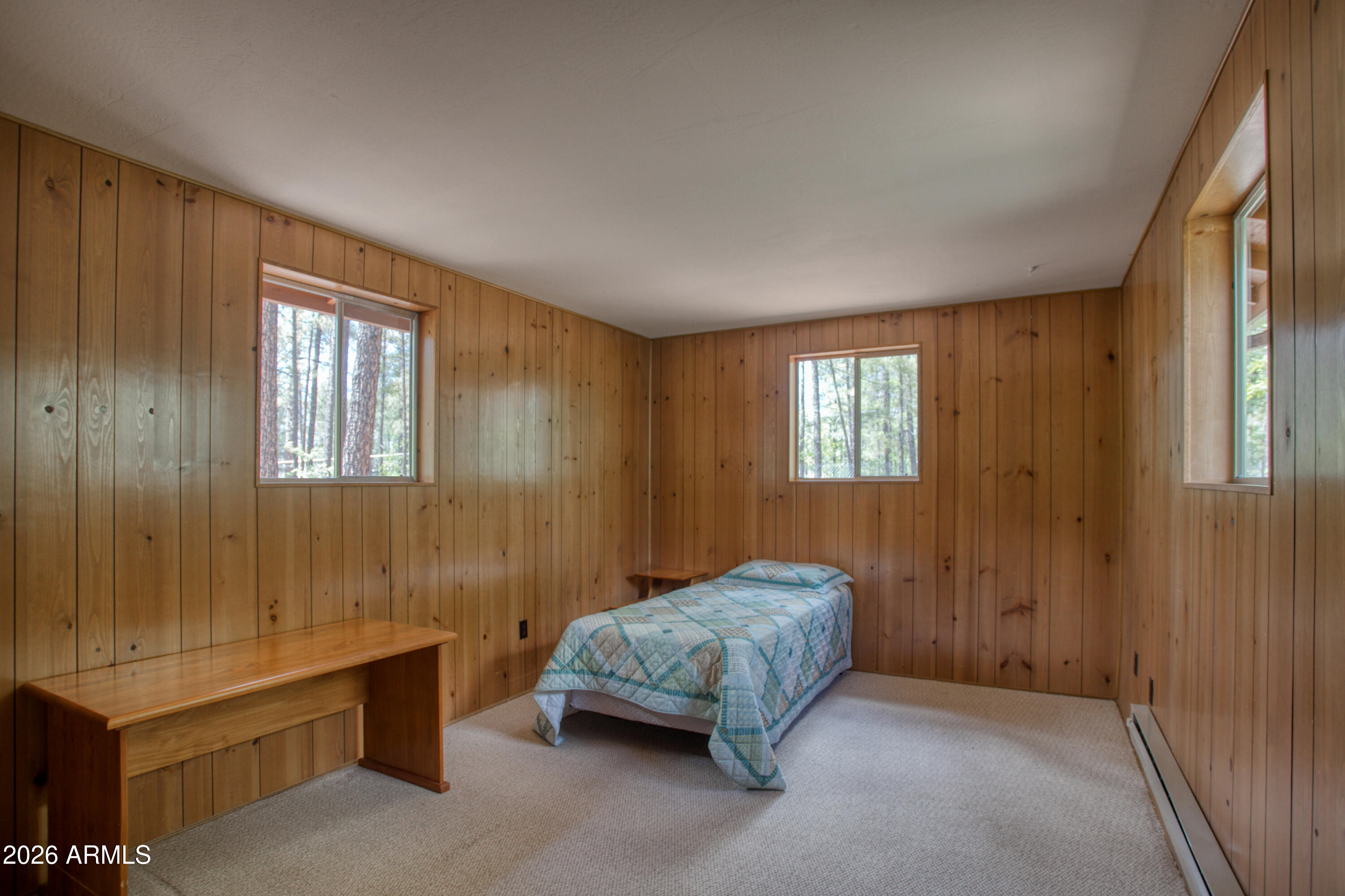 LAKESIDE SUMMER HOMES - Residential