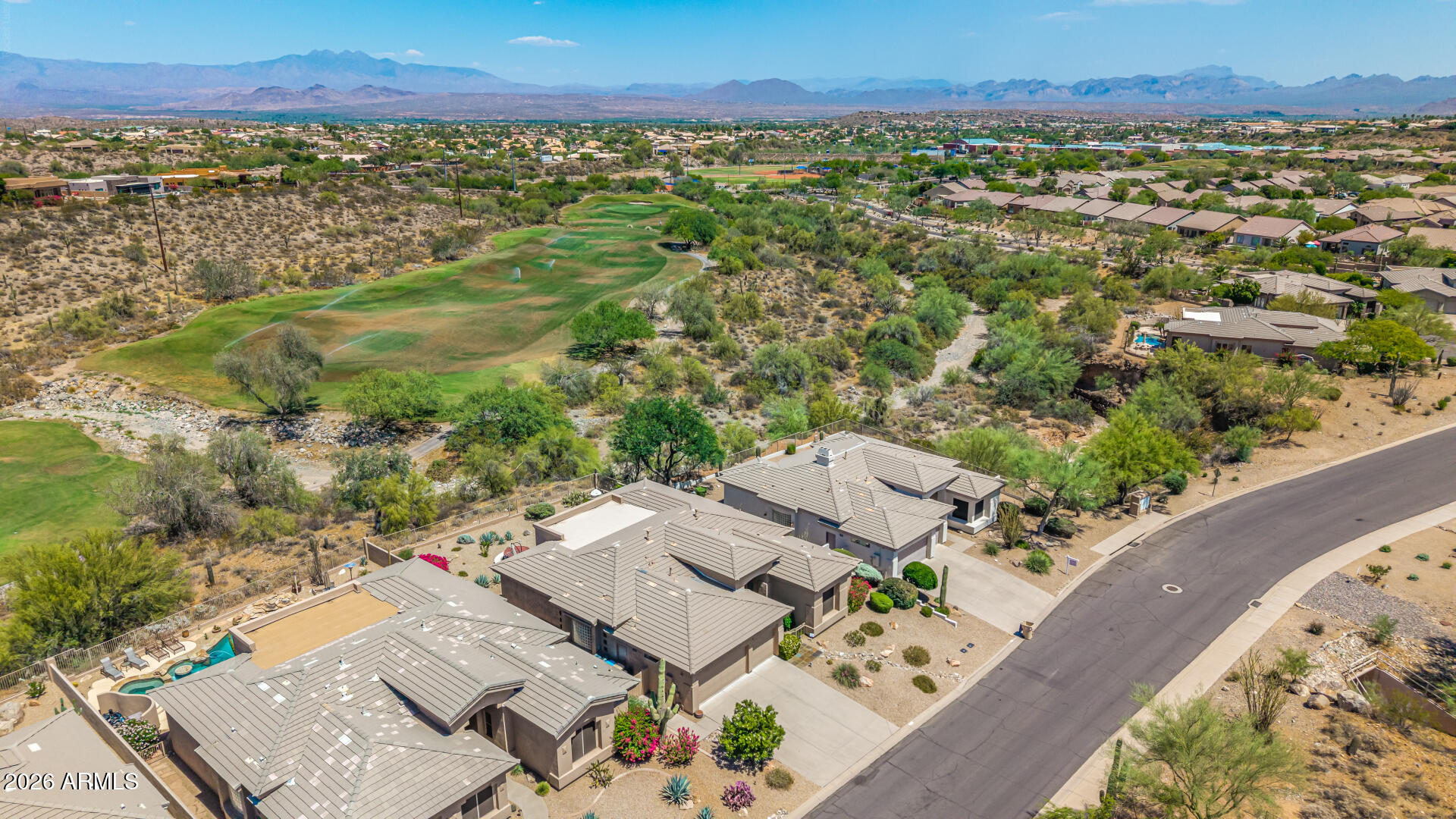 SUNRIDGE CANYON - Residential