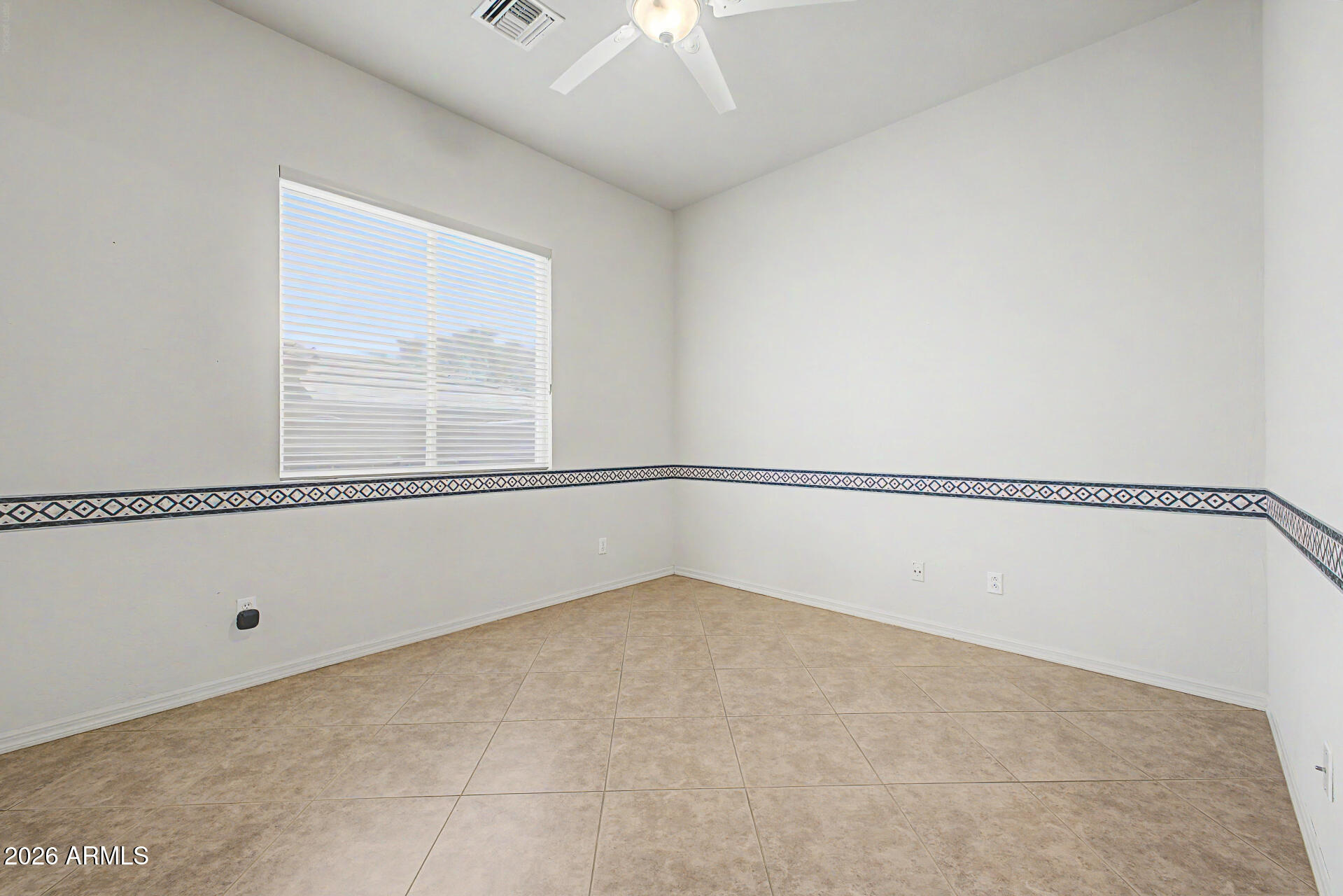 SUNRIDGE CANYON - Residential