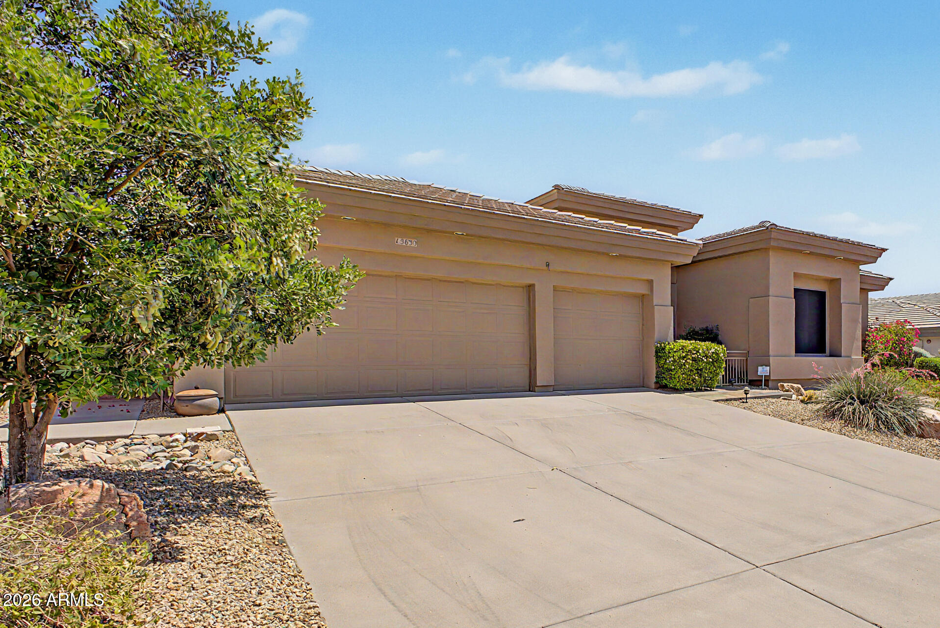 SUNRIDGE CANYON - Residential