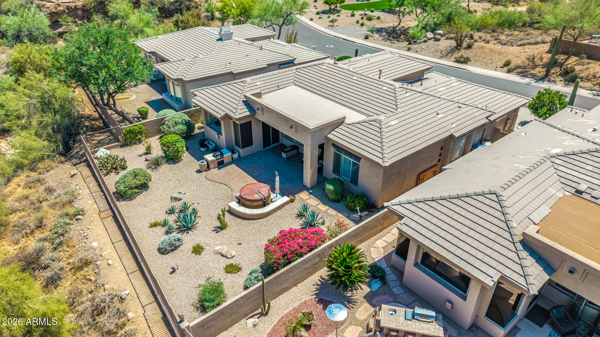 SUNRIDGE CANYON - Residential