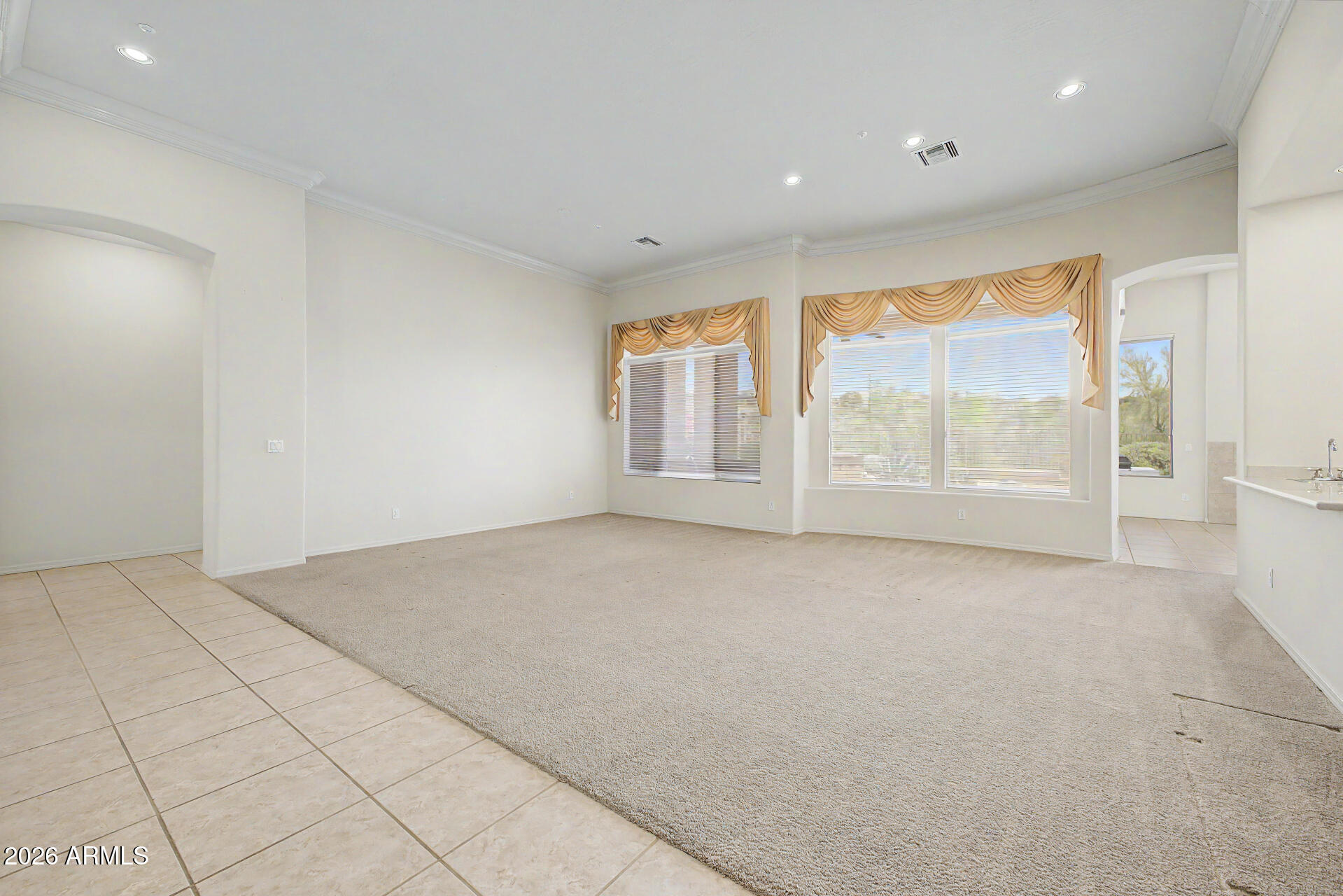 SUNRIDGE CANYON - Residential