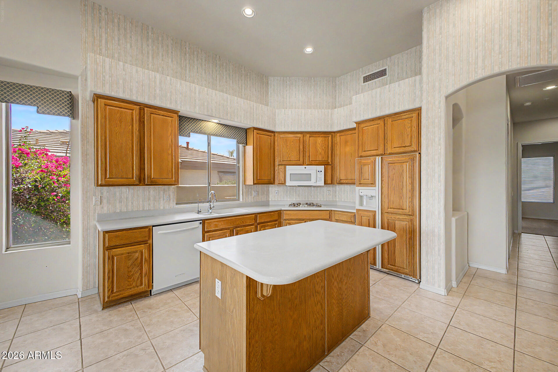 SUNRIDGE CANYON - Residential