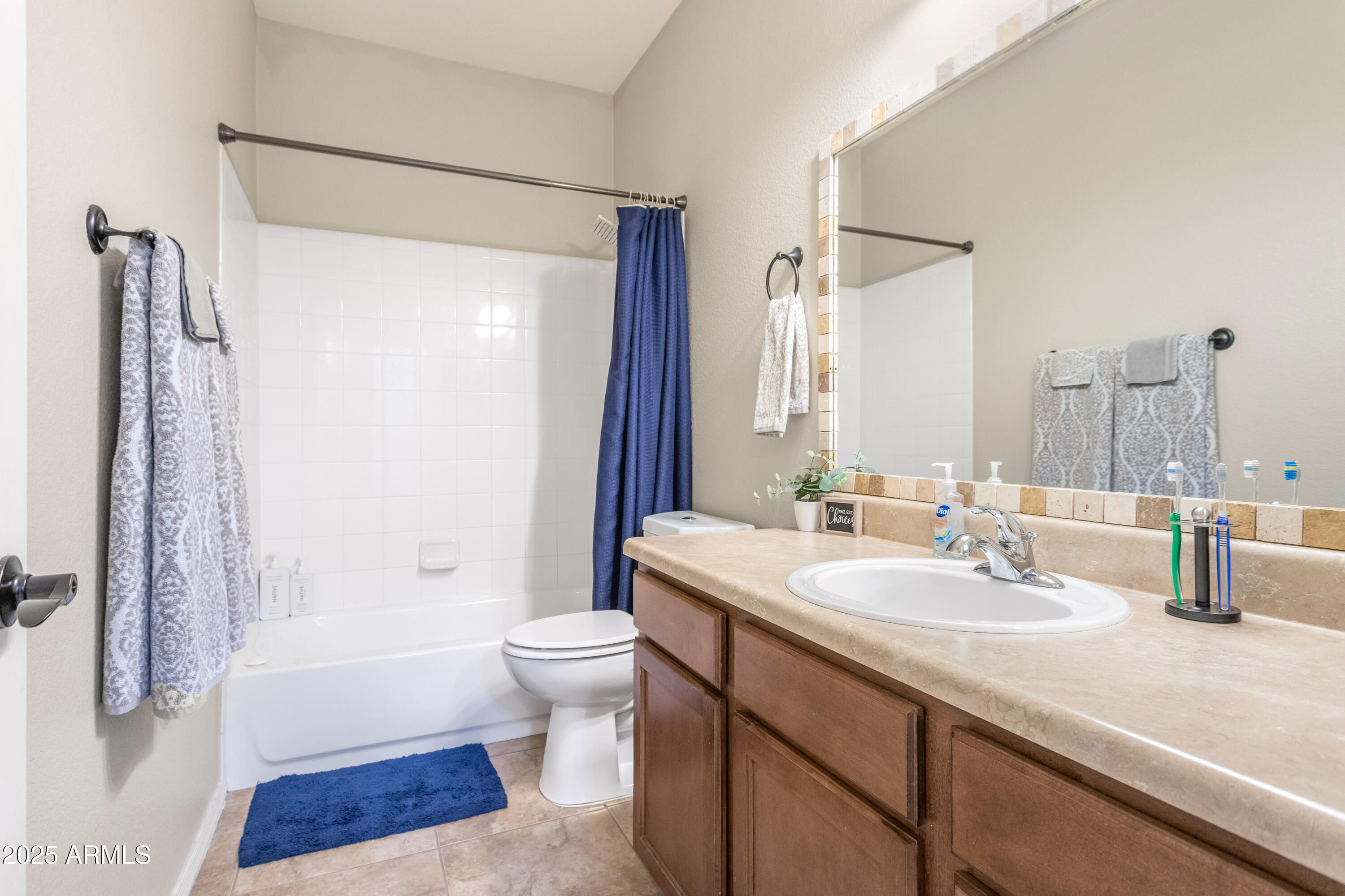 CAMPSTONE - Residential