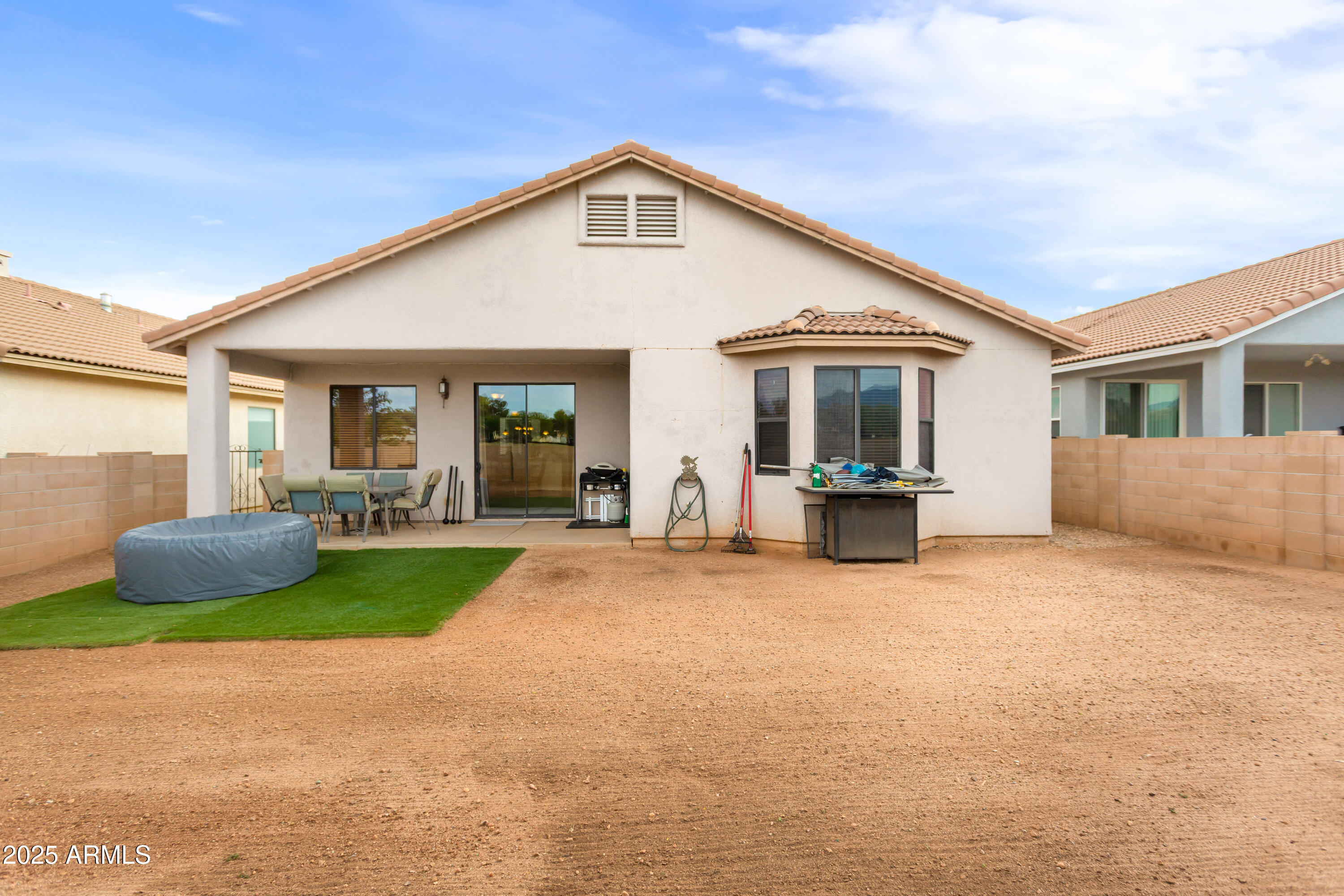 CAMPSTONE - Residential