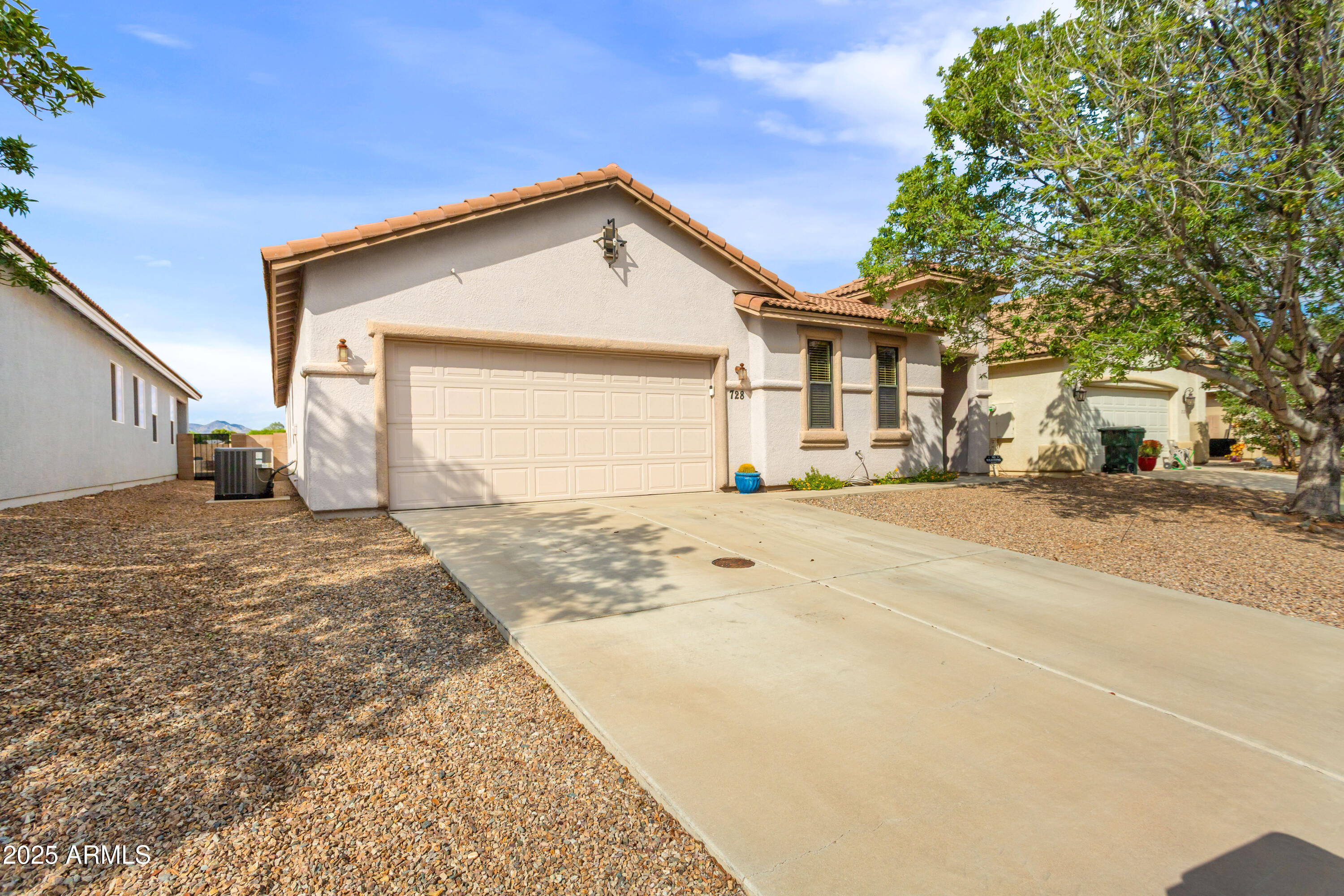 CAMPSTONE - Residential