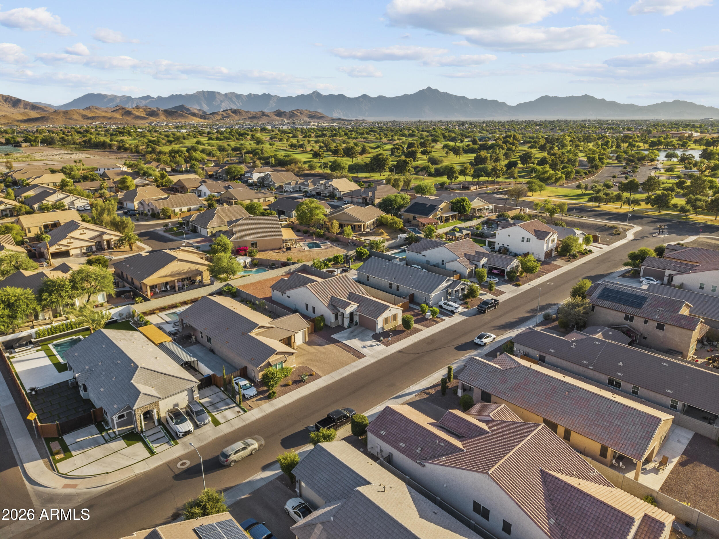 LAVEEN MEADOWS 2014 - Residential