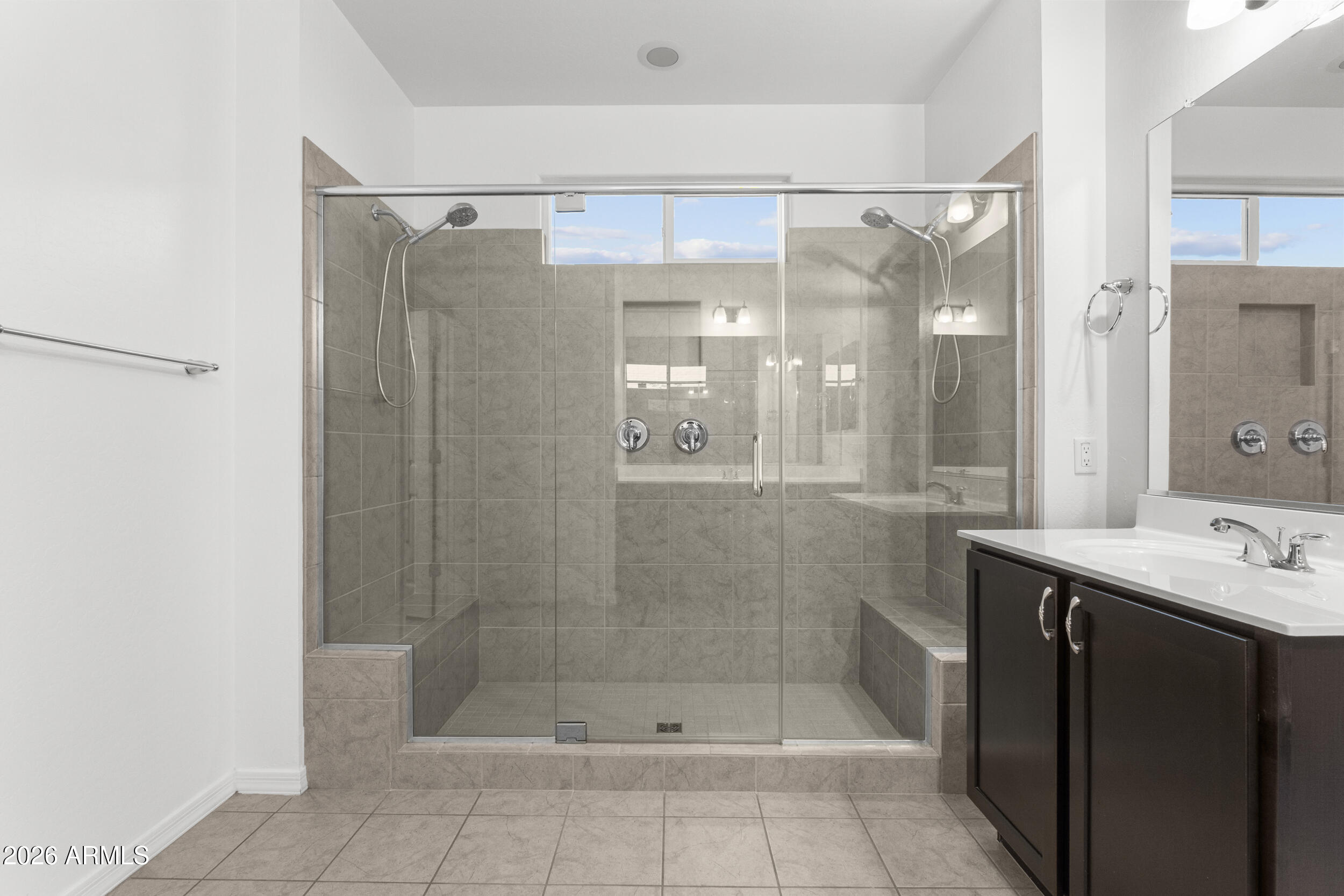 LAVEEN MEADOWS 2014 - Residential
