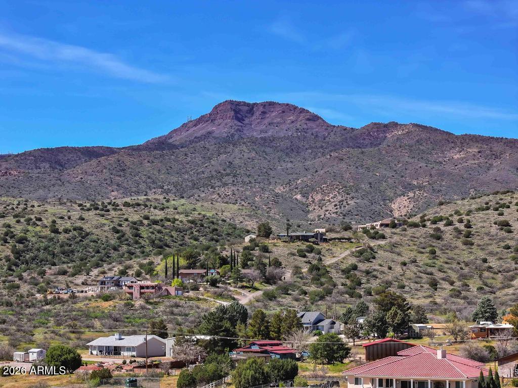 Beautiful property with outstanding views of the Mingus Mountains and The vineyards at Yavapai College.  Water and Electric available.