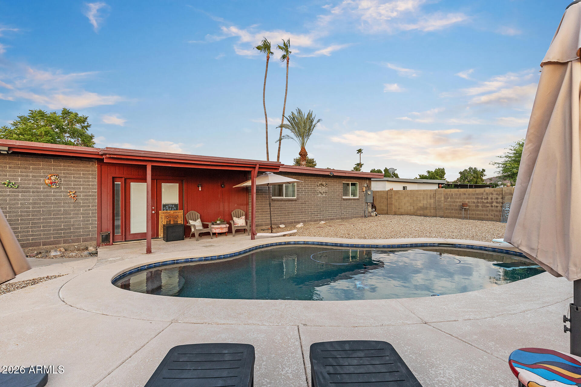 TOWN COUNTRY PARADISE 2 - Residential