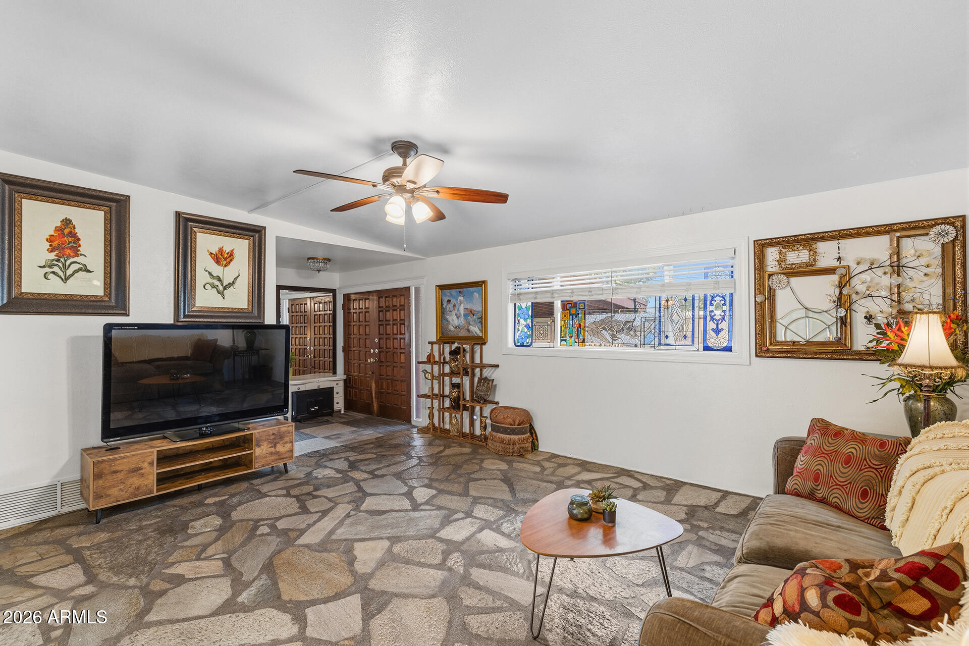 TOWN COUNTRY PARADISE 2 - Residential