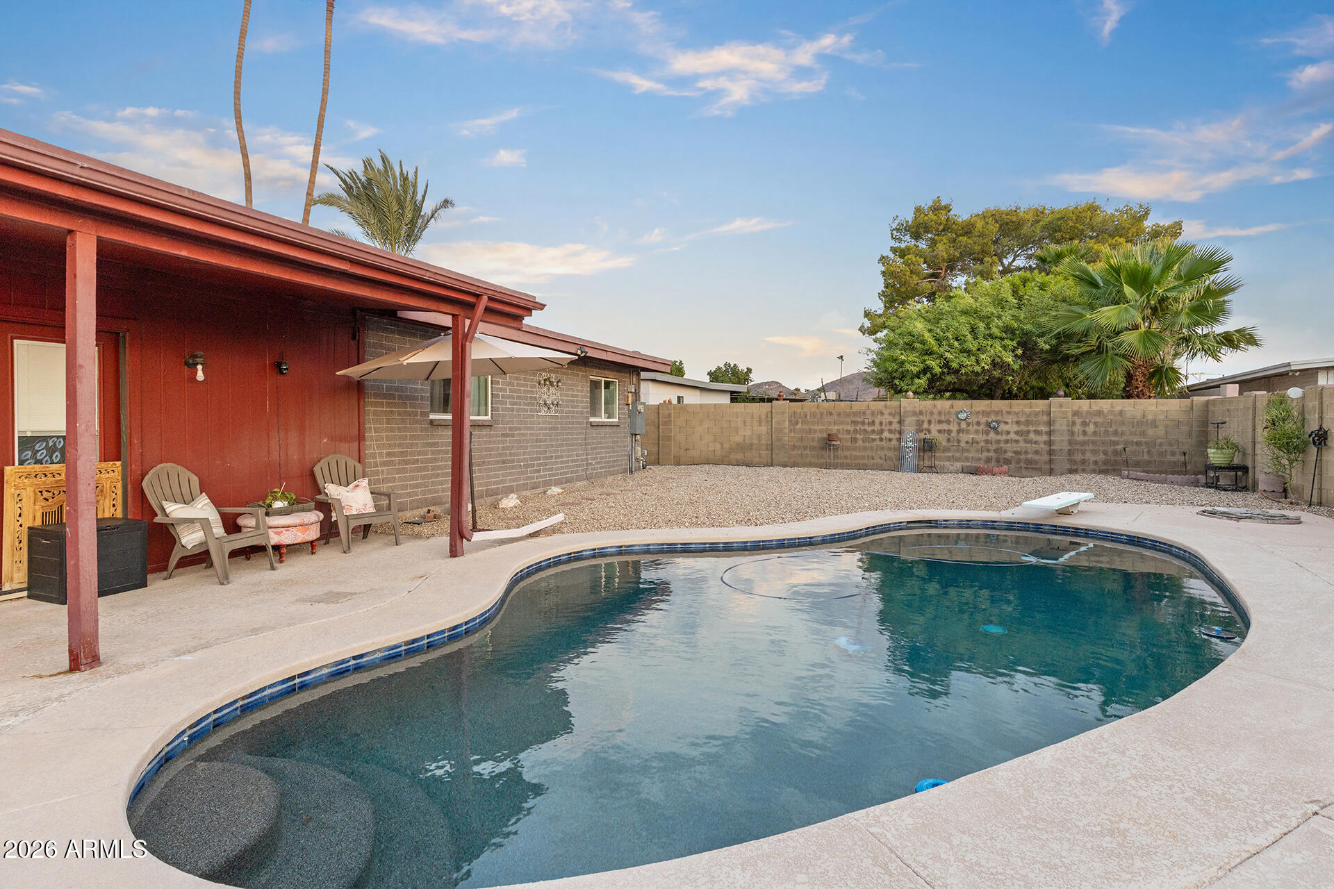 TOWN COUNTRY PARADISE 2 - Residential