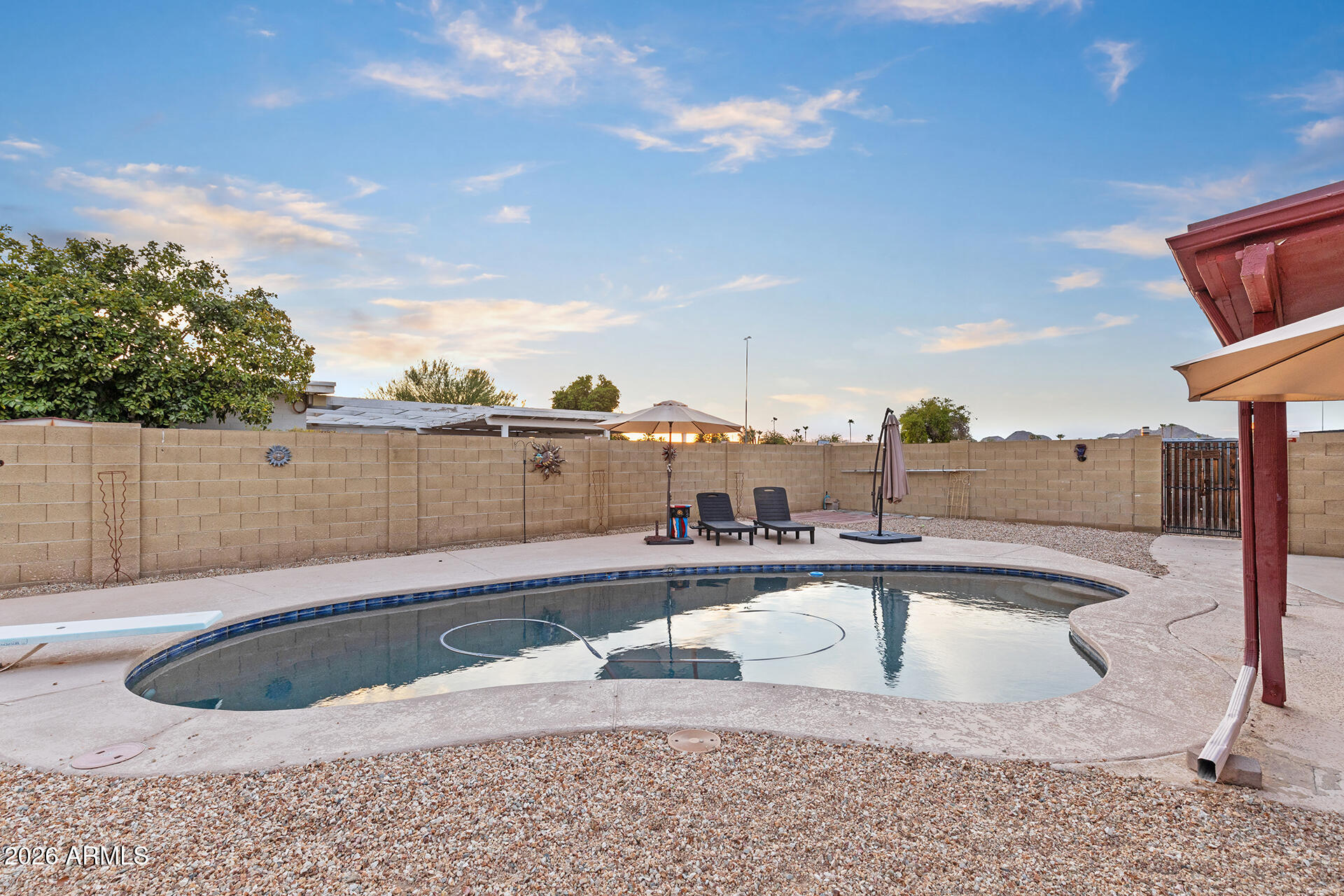 TOWN COUNTRY PARADISE 2 - Residential
