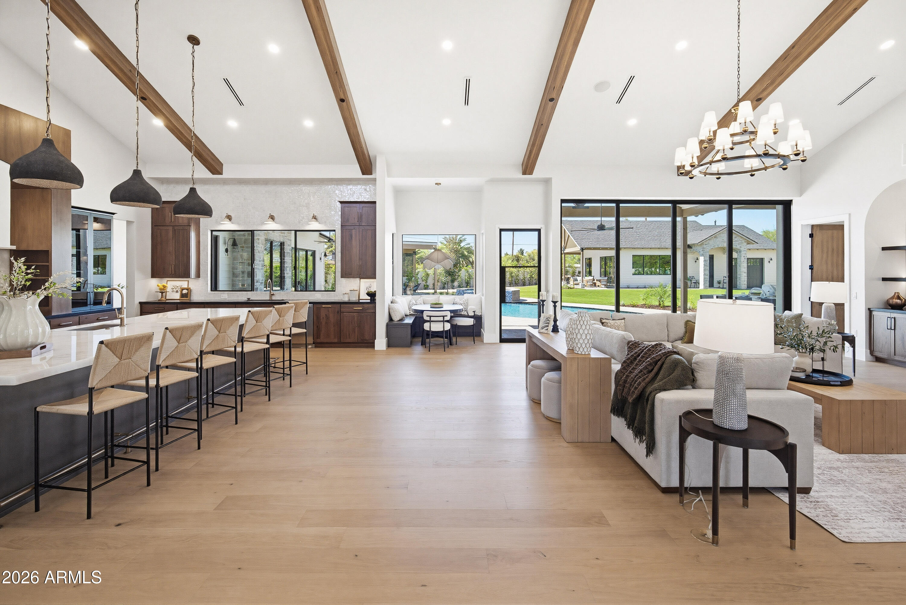 DESERT ESTATES 16 - Residential