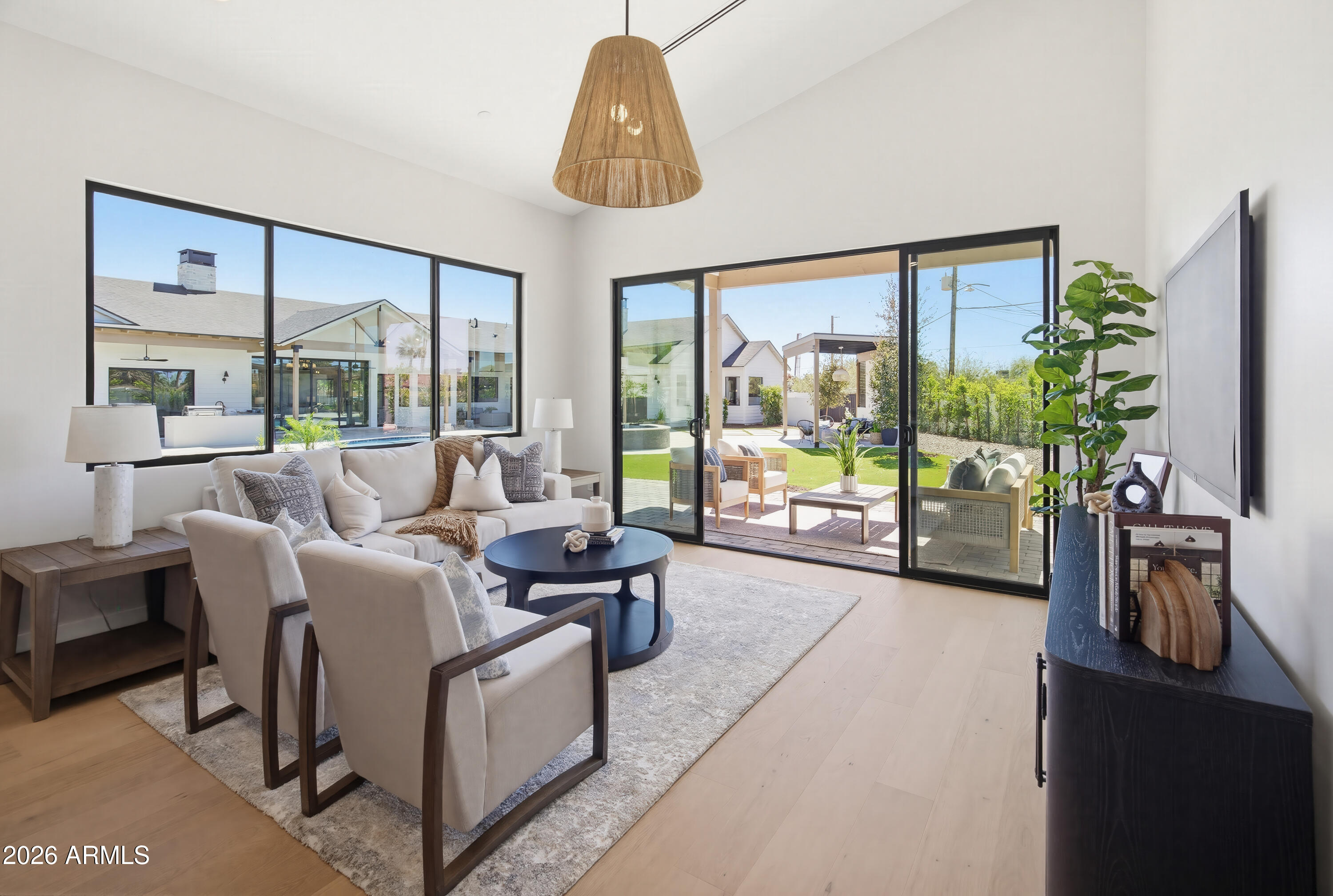 DESERT ESTATES 16 - Residential