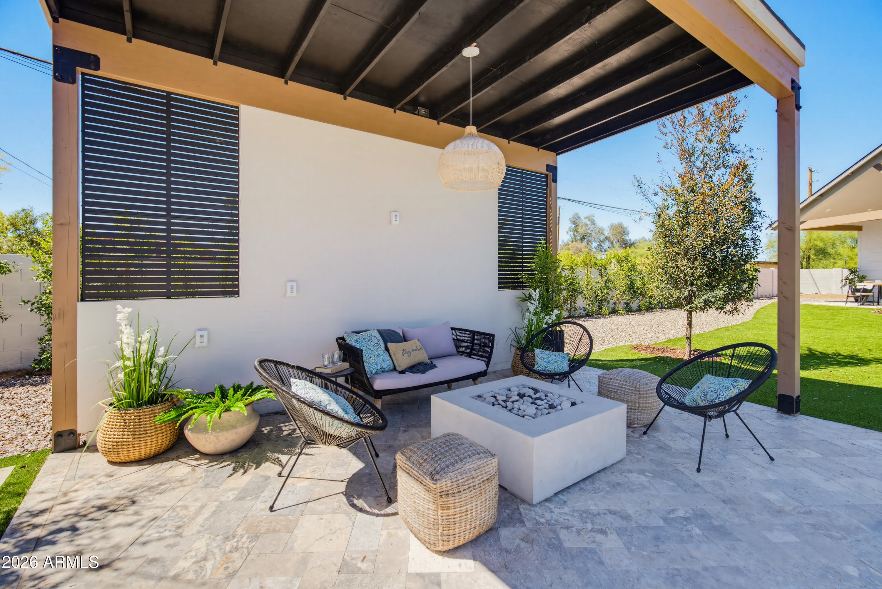 DESERT ESTATES 16 - Residential