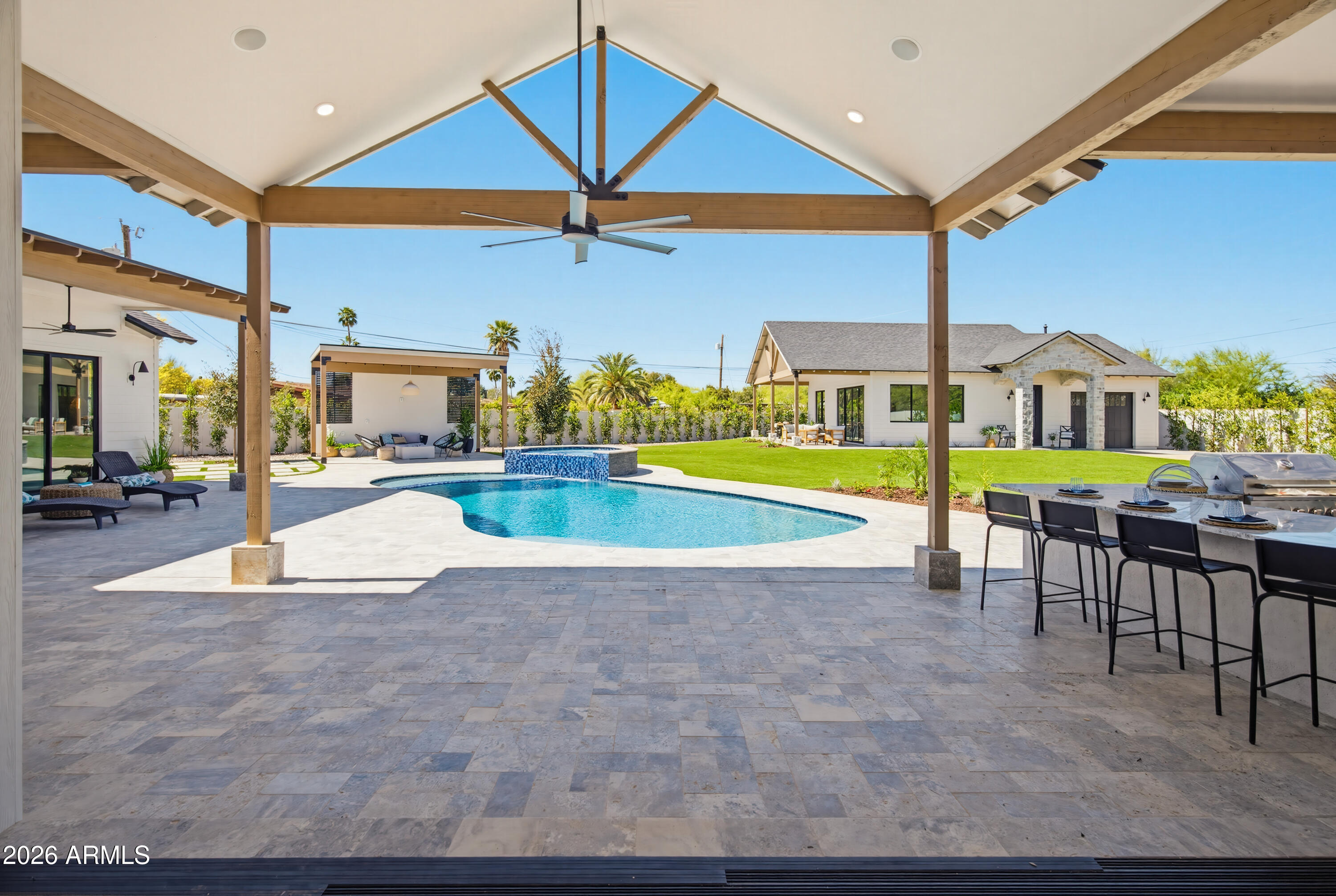 DESERT ESTATES 16 - Residential