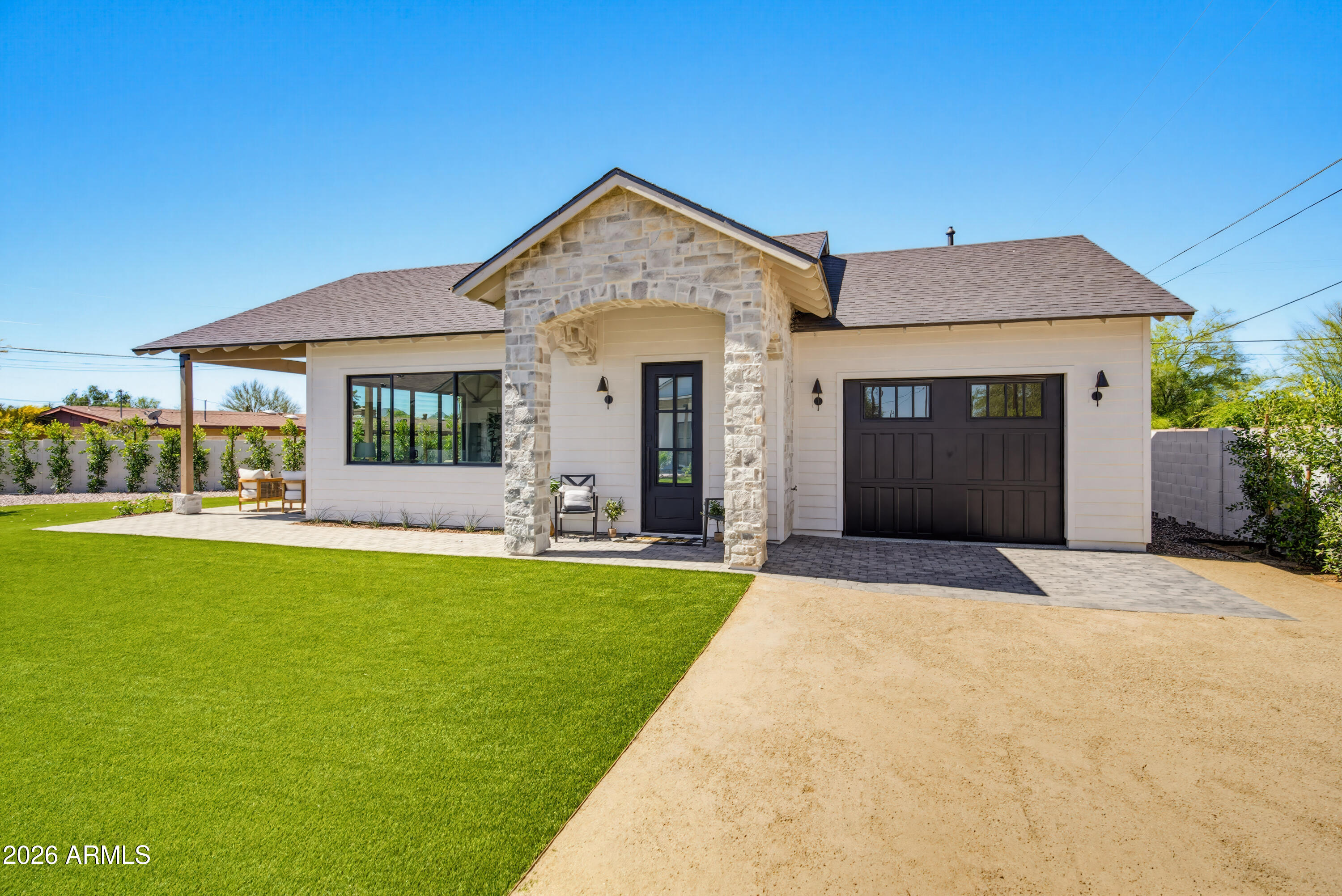 DESERT ESTATES 16 - Residential