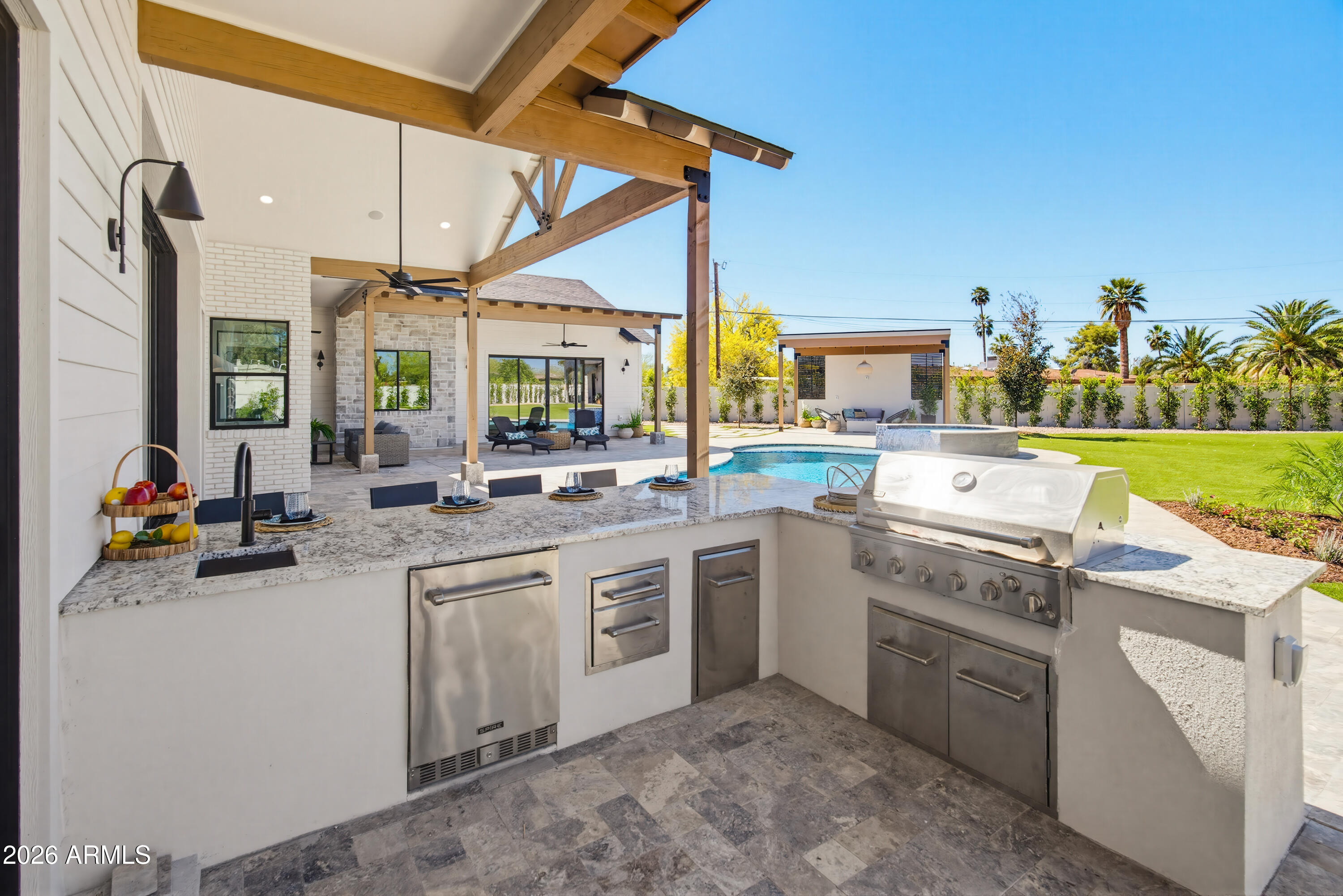 DESERT ESTATES 16 - Residential