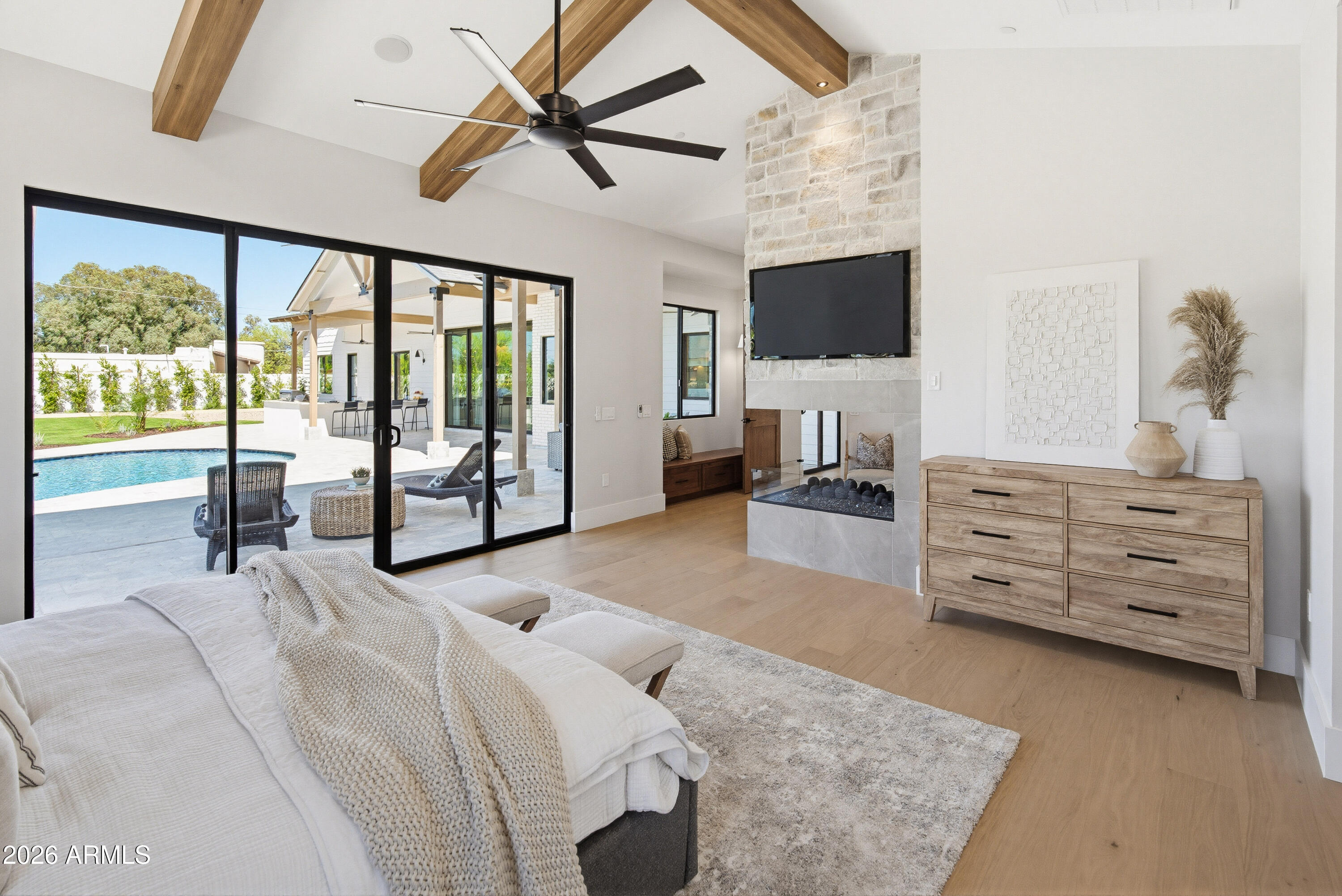 DESERT ESTATES 16 - Residential