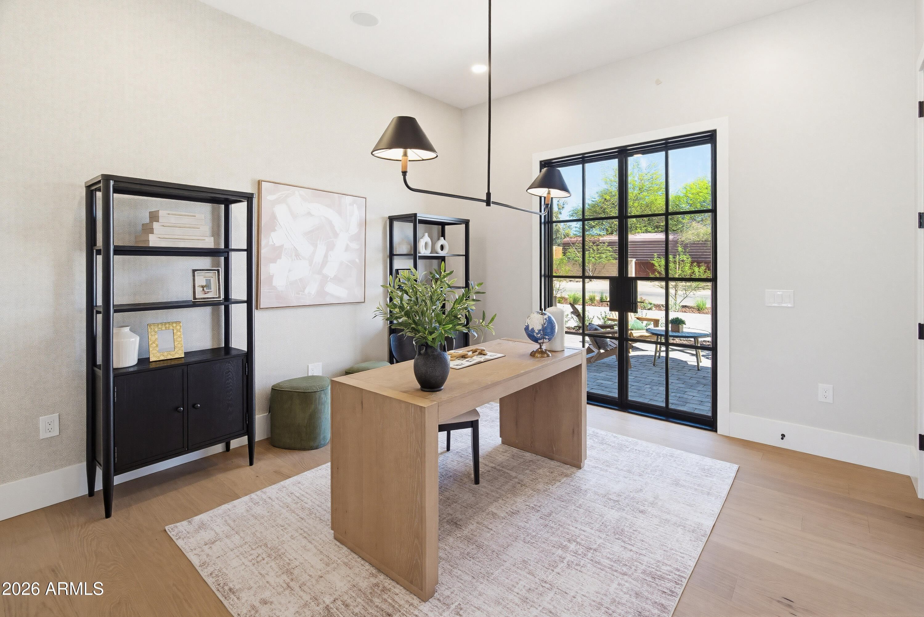 DESERT ESTATES 16 - Residential
