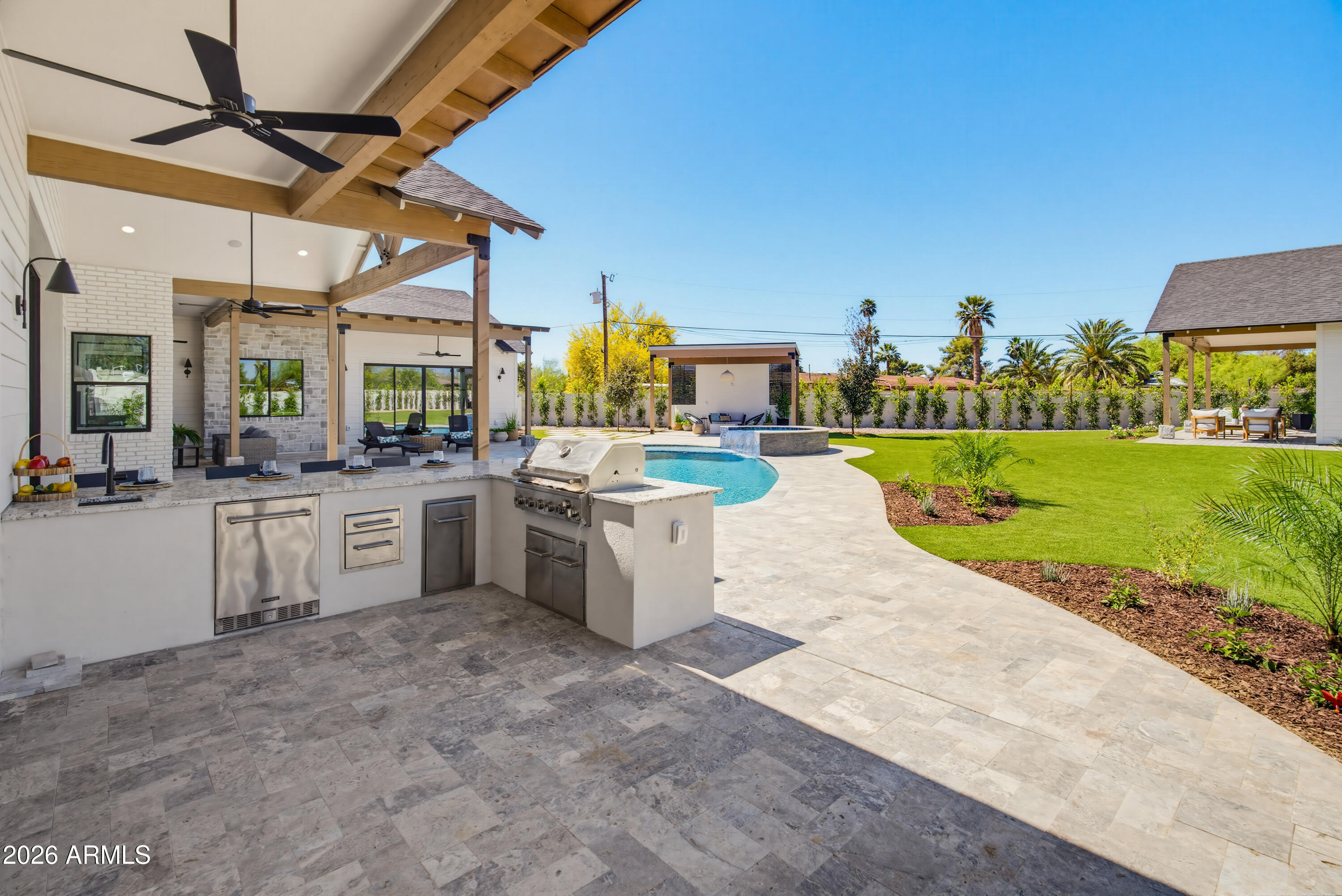 DESERT ESTATES 16 - Residential