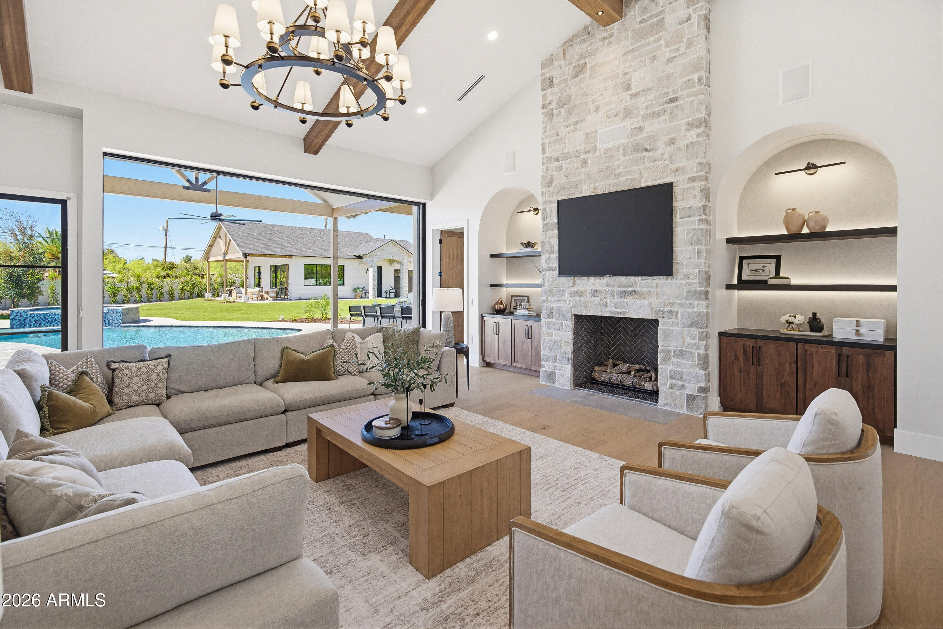 DESERT ESTATES 16 - Residential