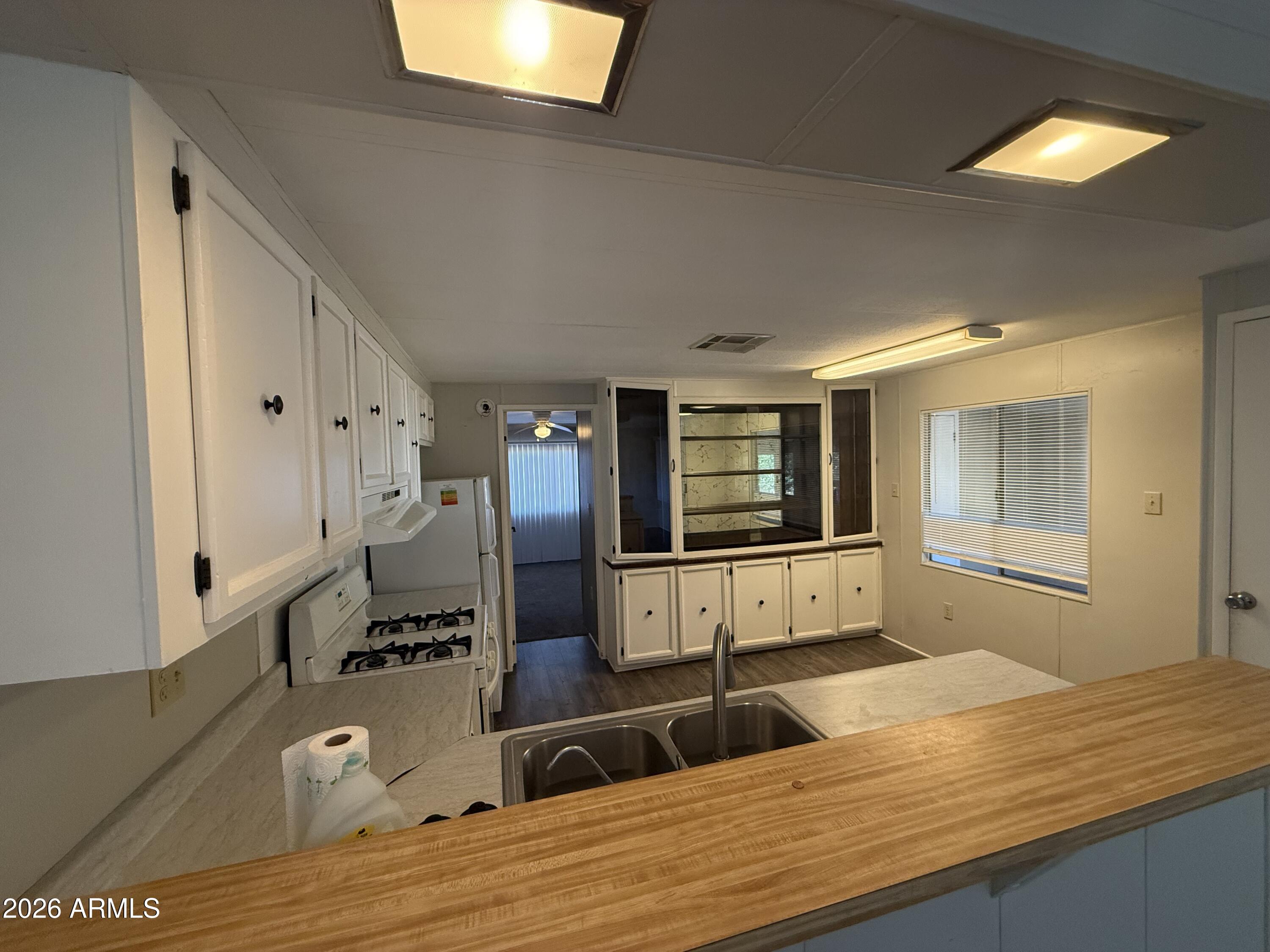 CORDES LAKES UNIT 8 - Residential