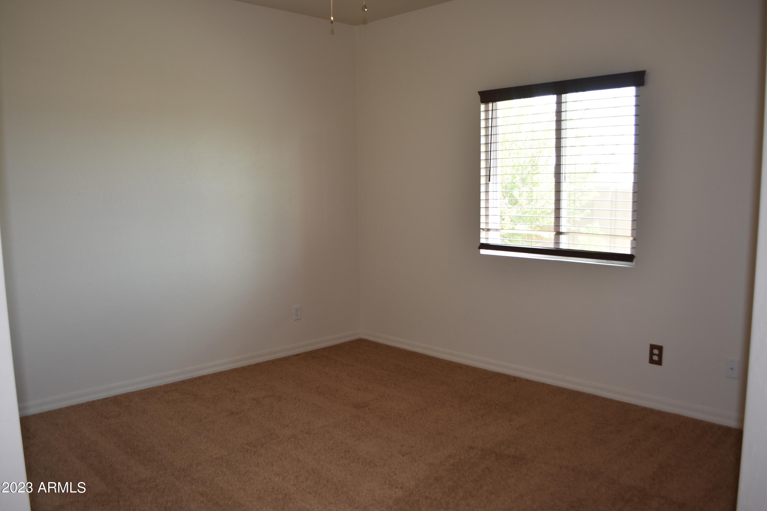 Mesa Verde Estate - Residential Lease