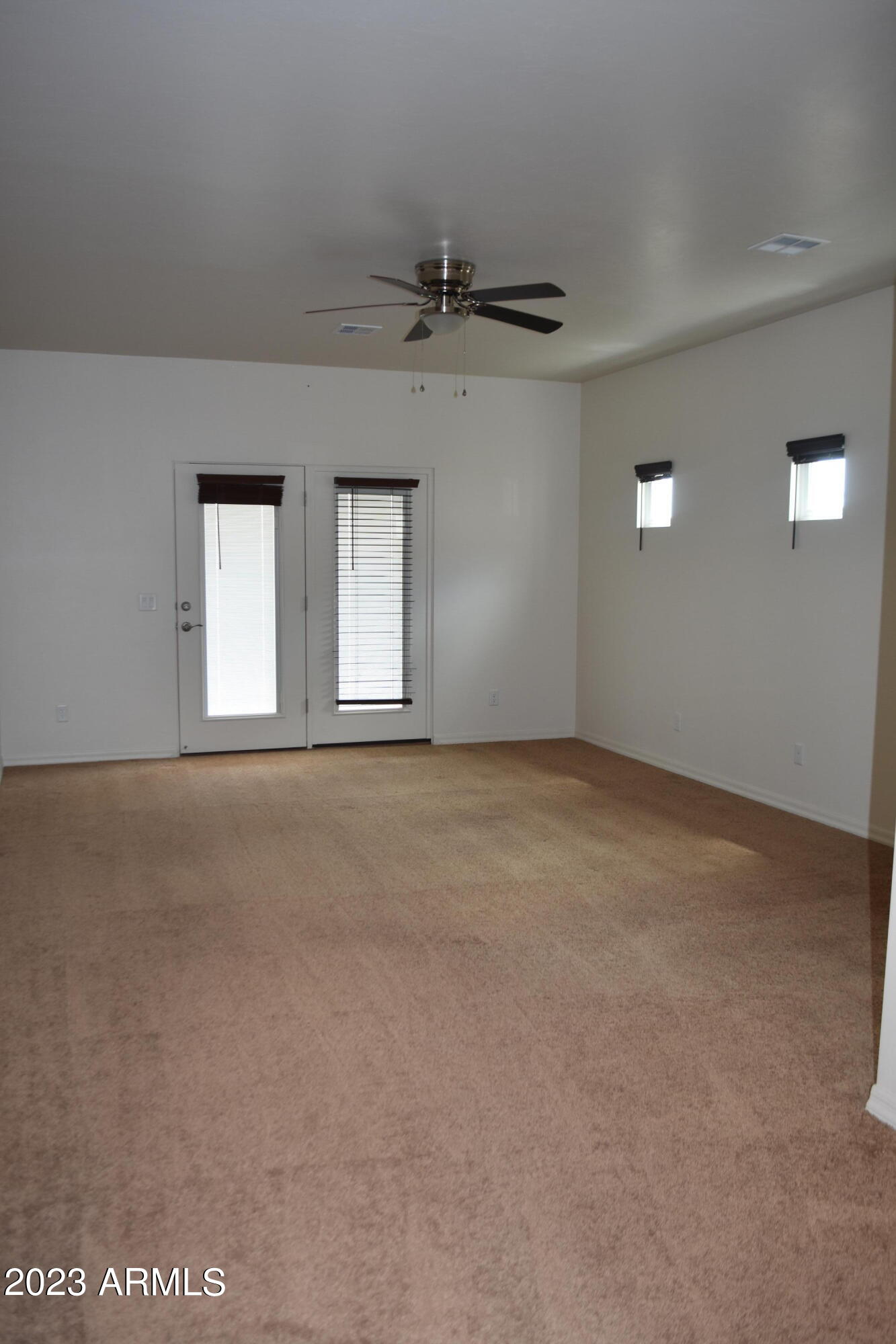 Mesa Verde Estate - Residential Lease