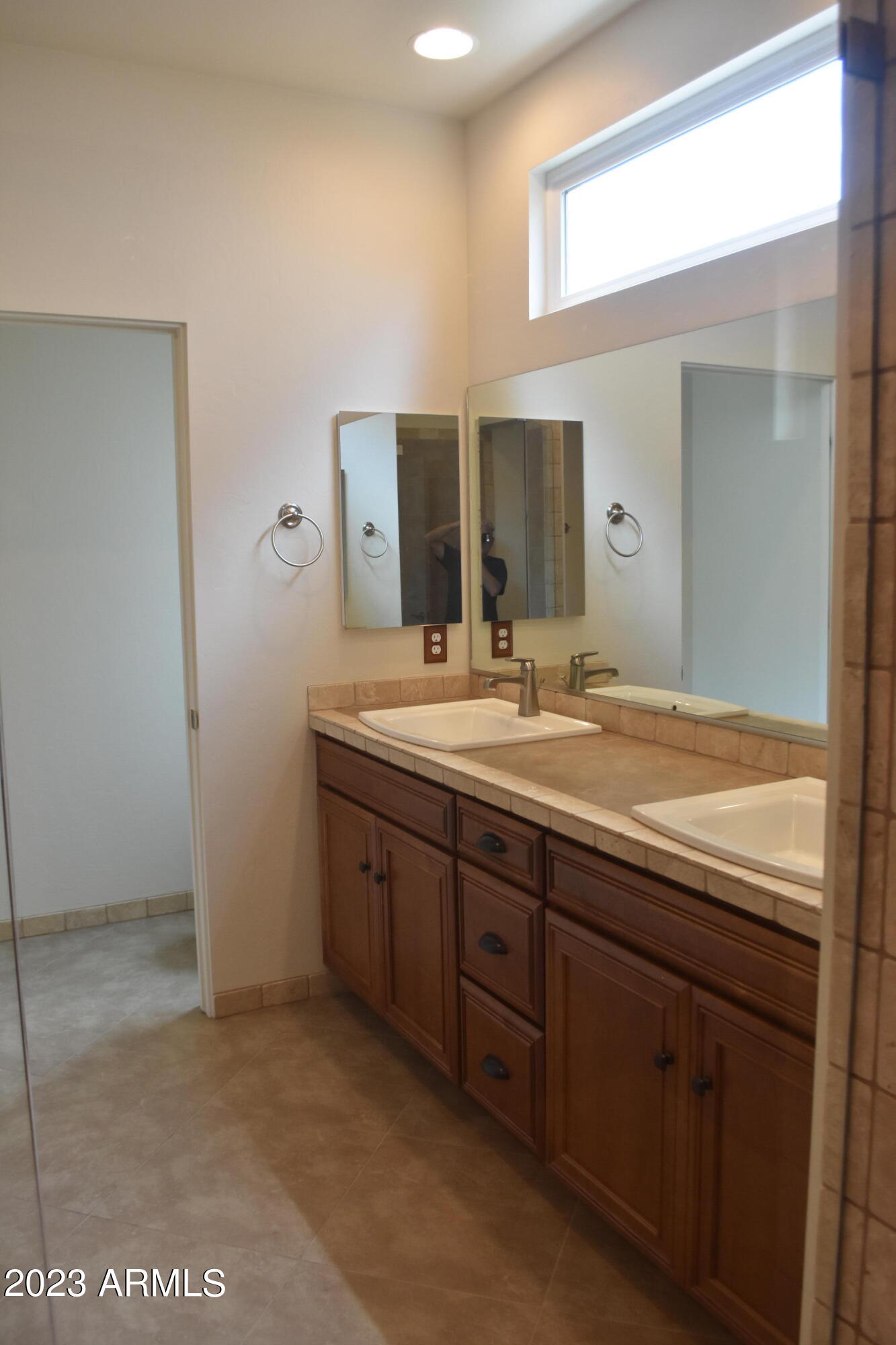 Mesa Verde Estate - Residential Lease