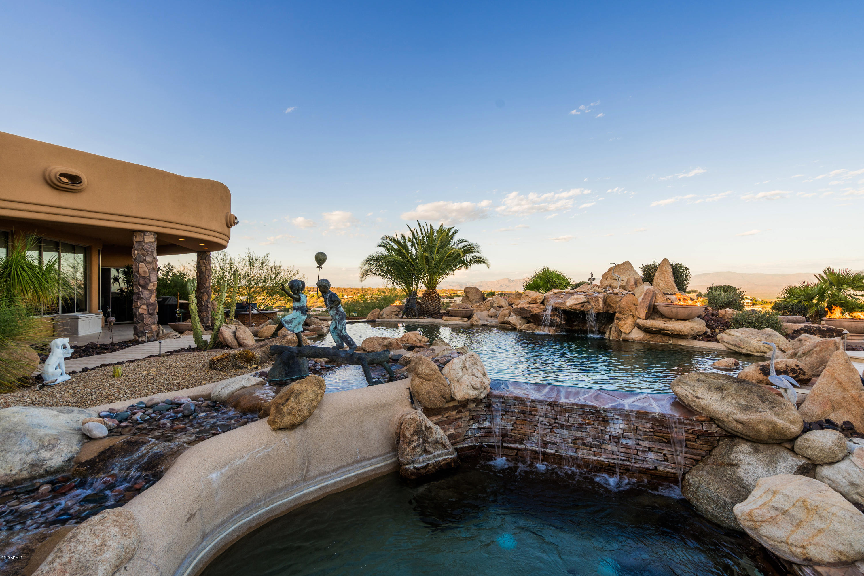 FOUNTAIN HILLS Hill Top - Residential