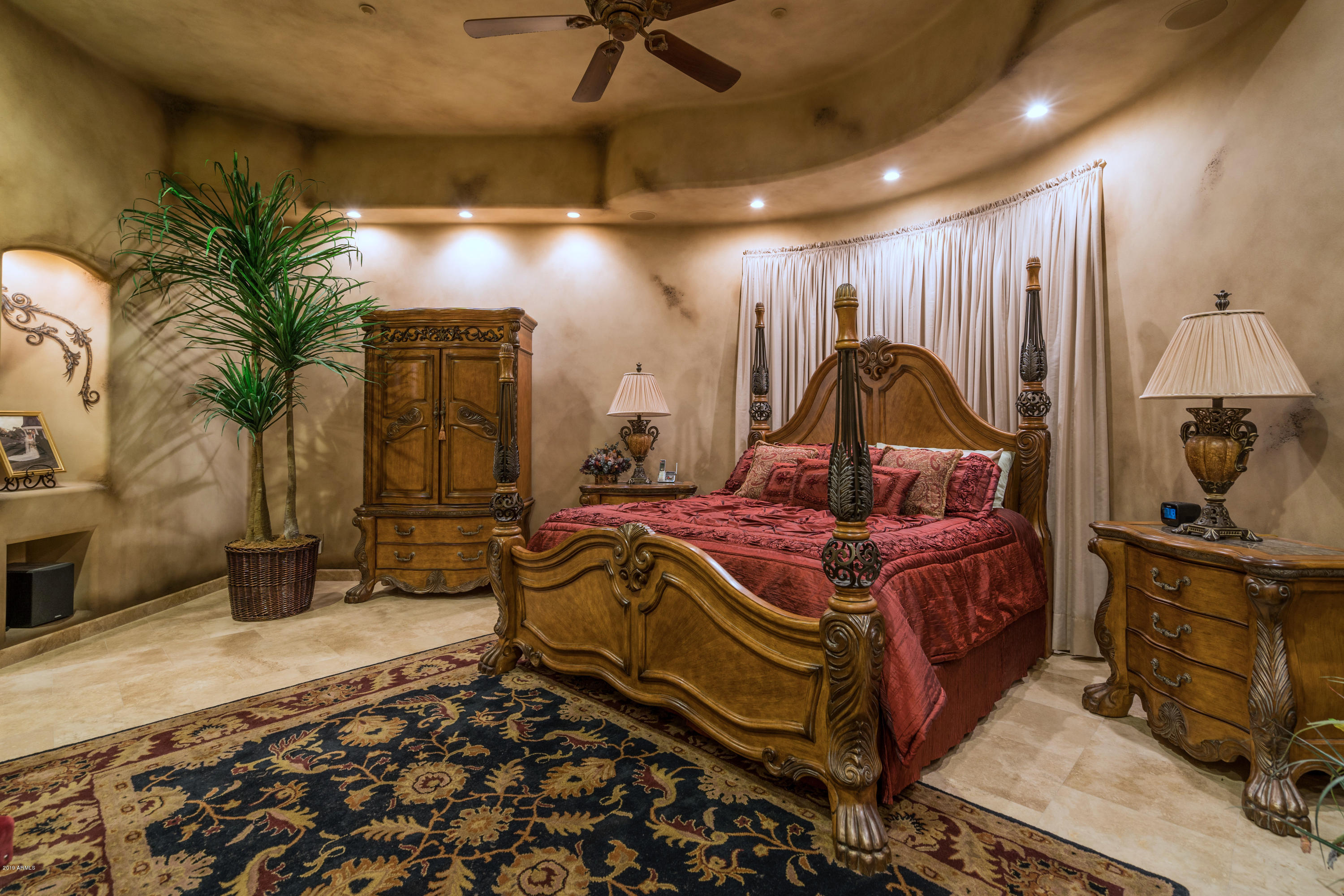 FOUNTAIN HILLS Hill Top - Residential