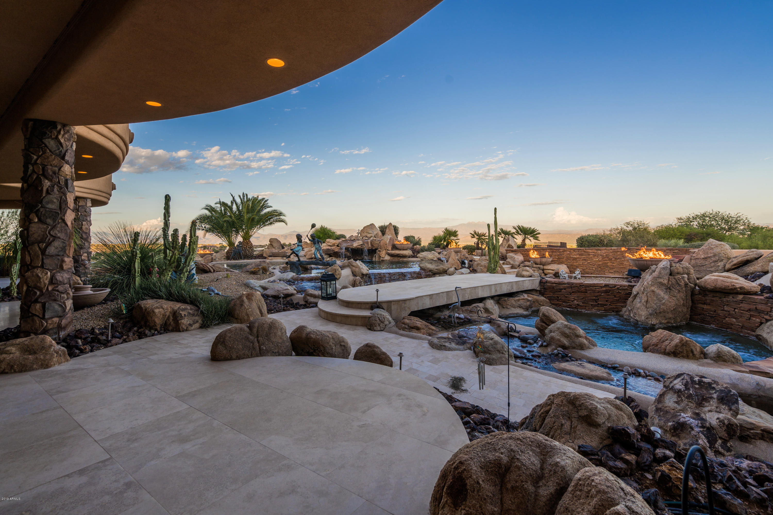FOUNTAIN HILLS Hill Top - Residential