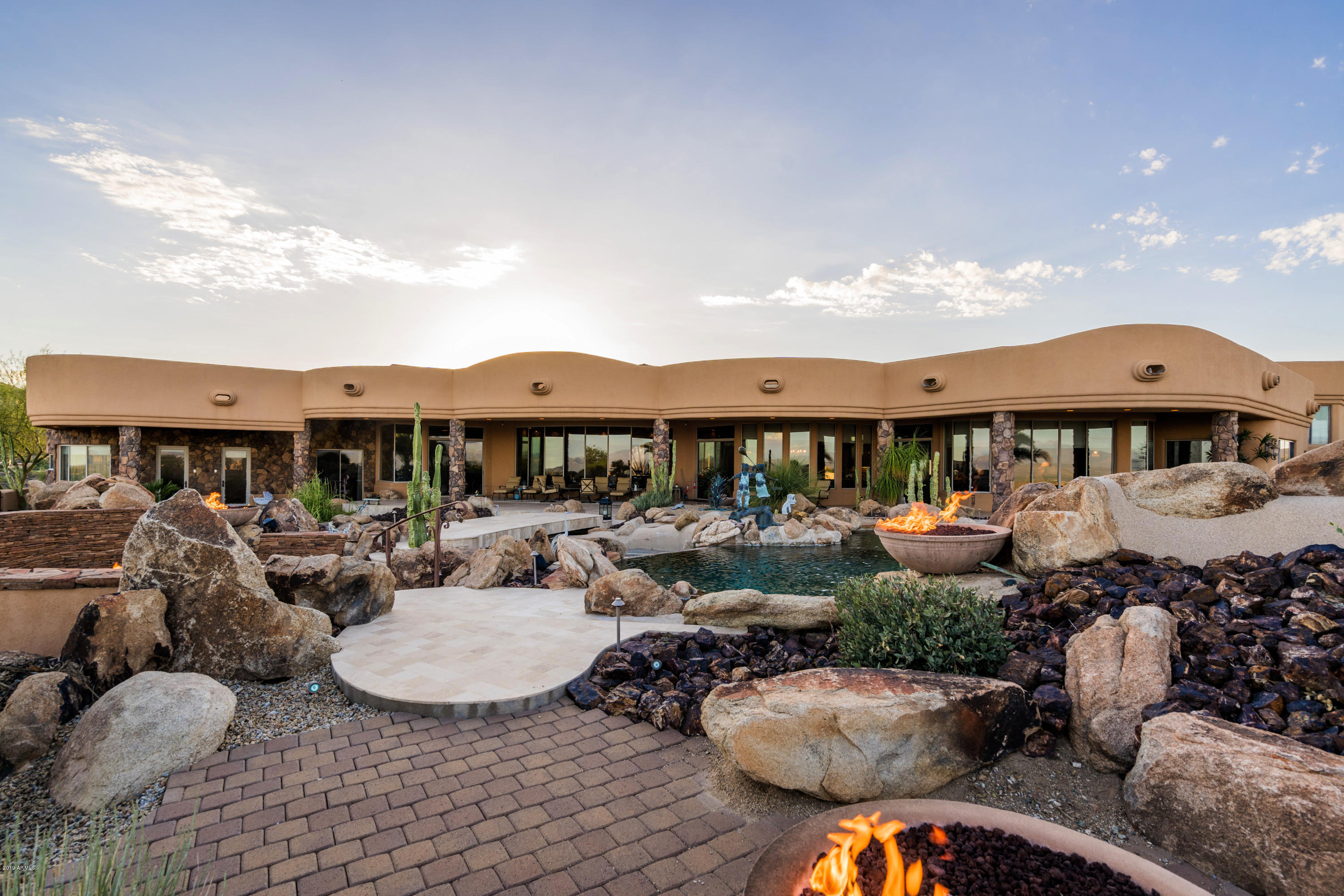 FOUNTAIN HILLS Hill Top - Residential