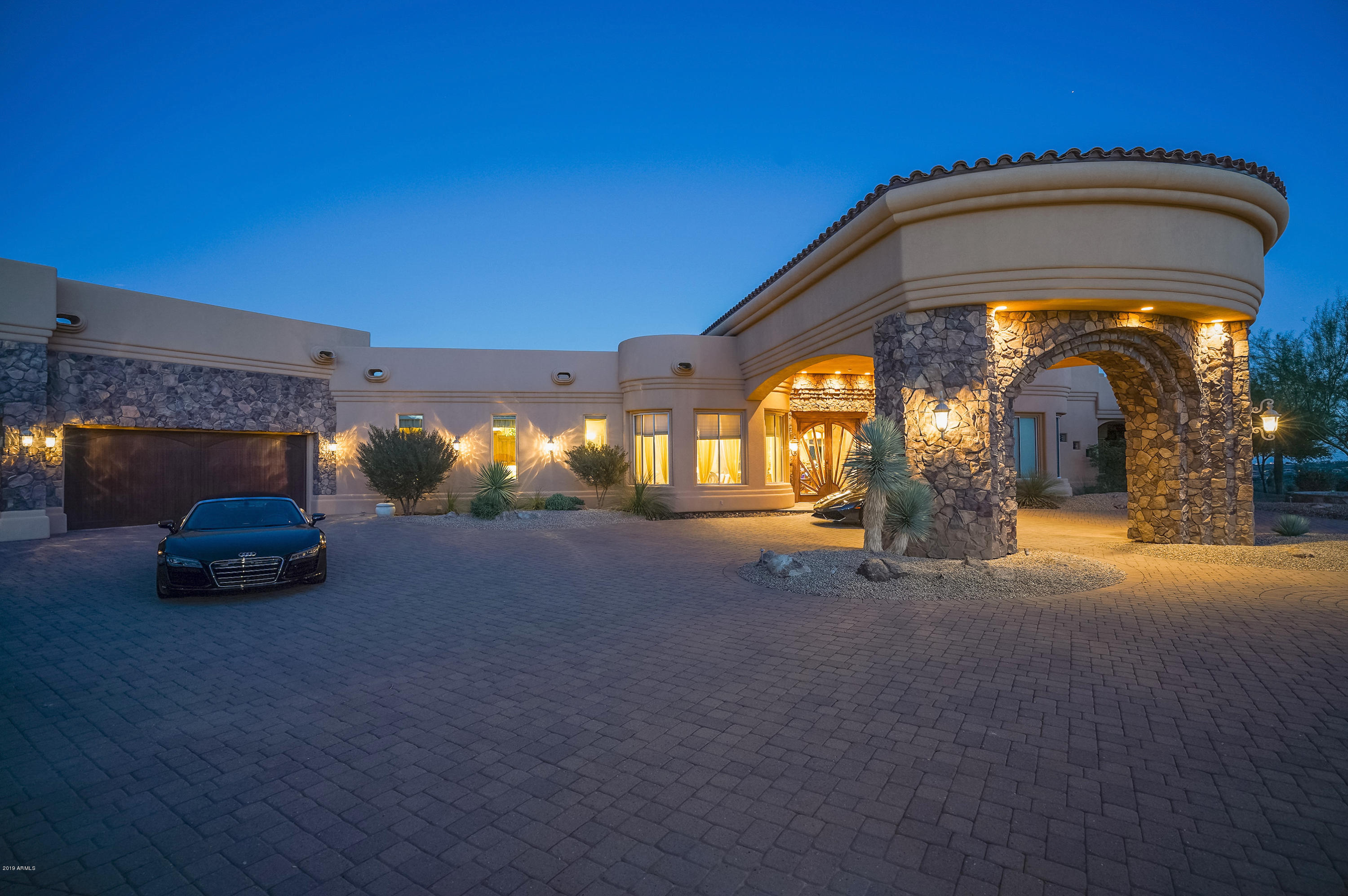 FOUNTAIN HILLS Hill Top - Residential