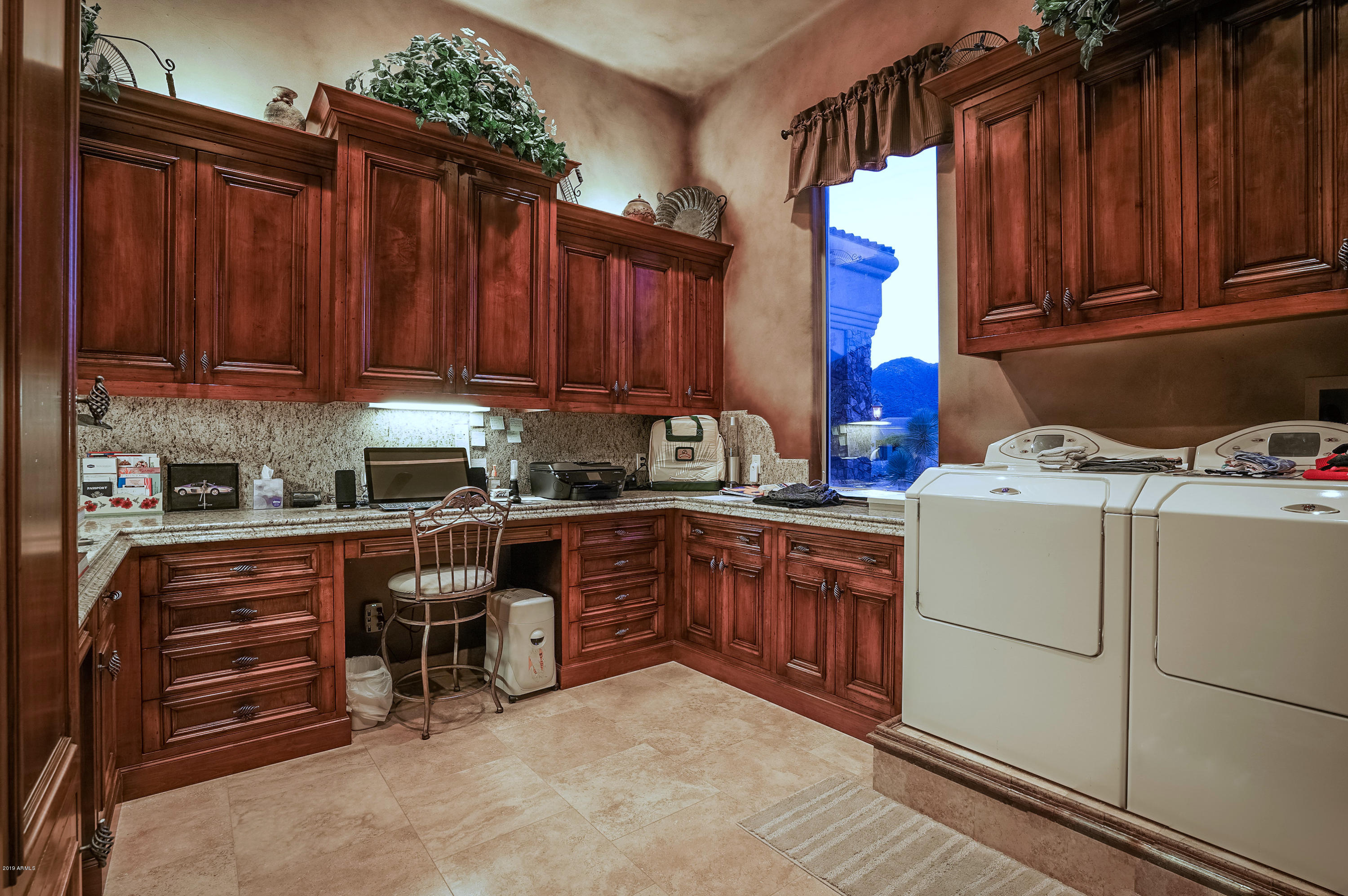 FOUNTAIN HILLS Hill Top - Residential