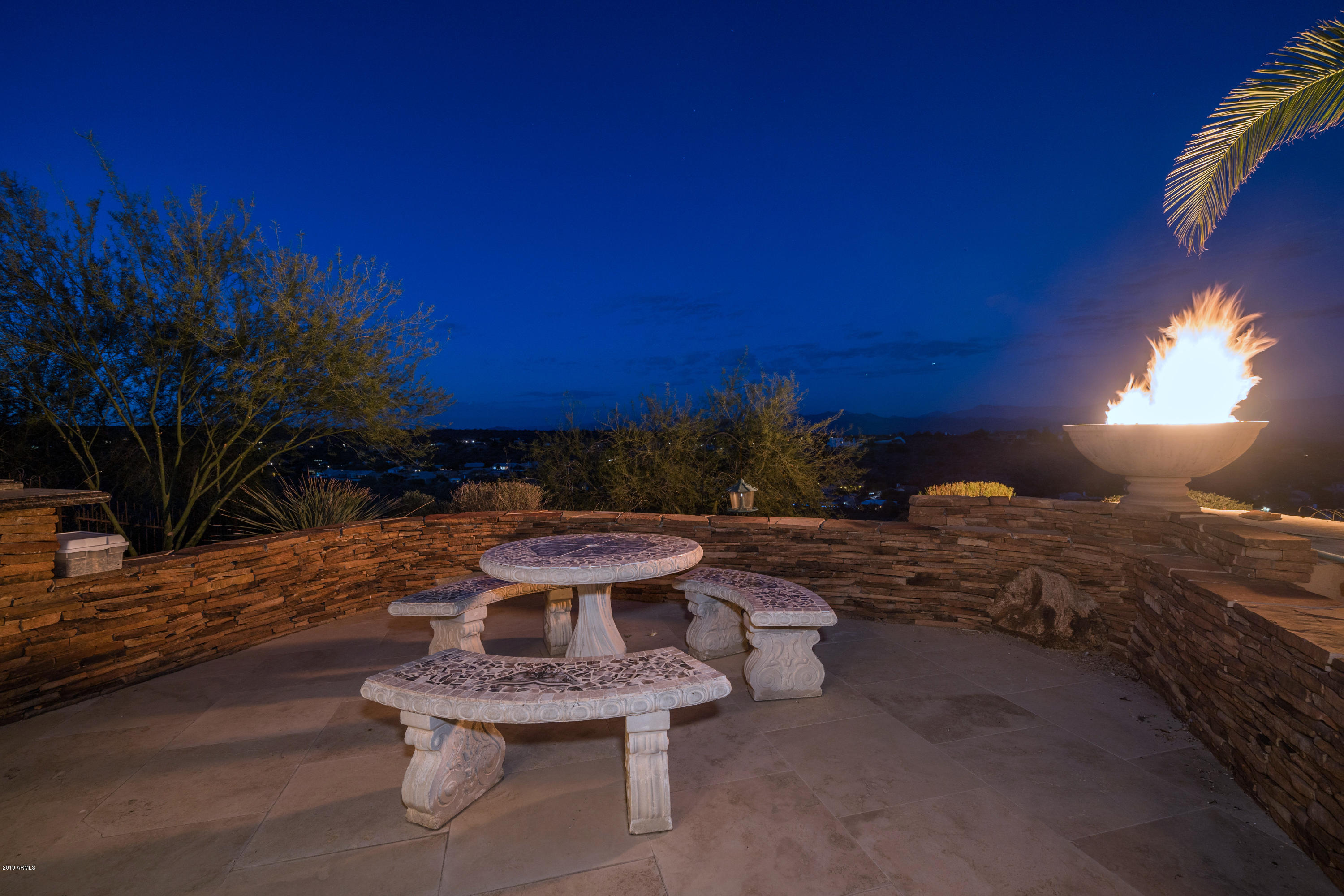 FOUNTAIN HILLS Hill Top - Residential