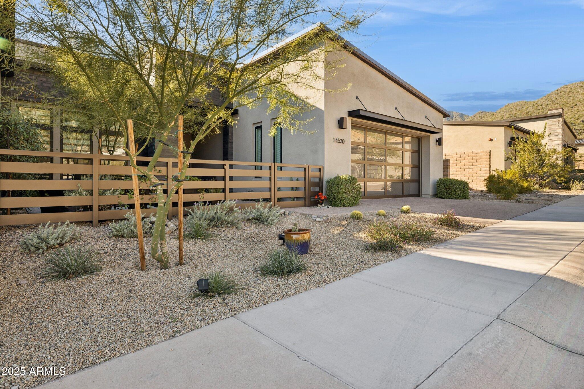 ADERO CANYON PARCEL 6 REPLAT - Residential