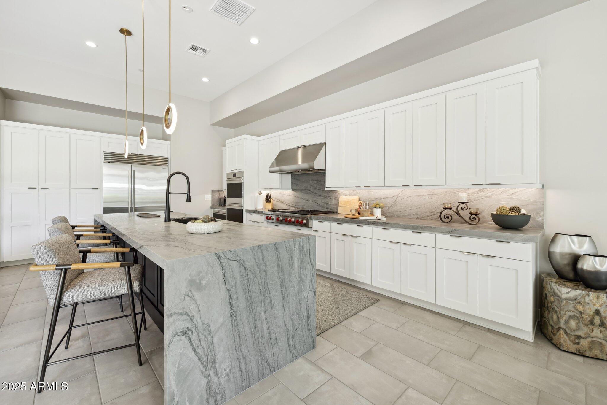 ADERO CANYON PARCEL 6 REPLAT - Residential