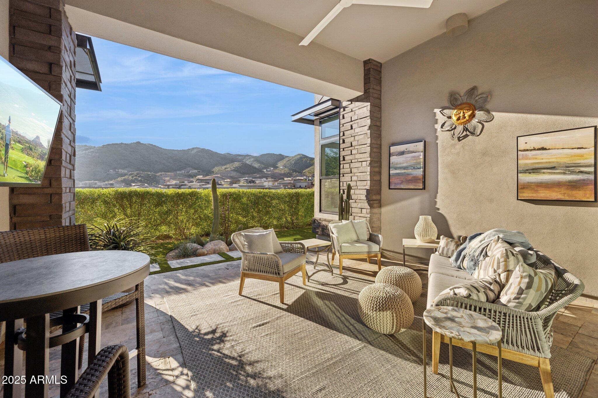 ADERO CANYON PARCEL 6 REPLAT - Residential