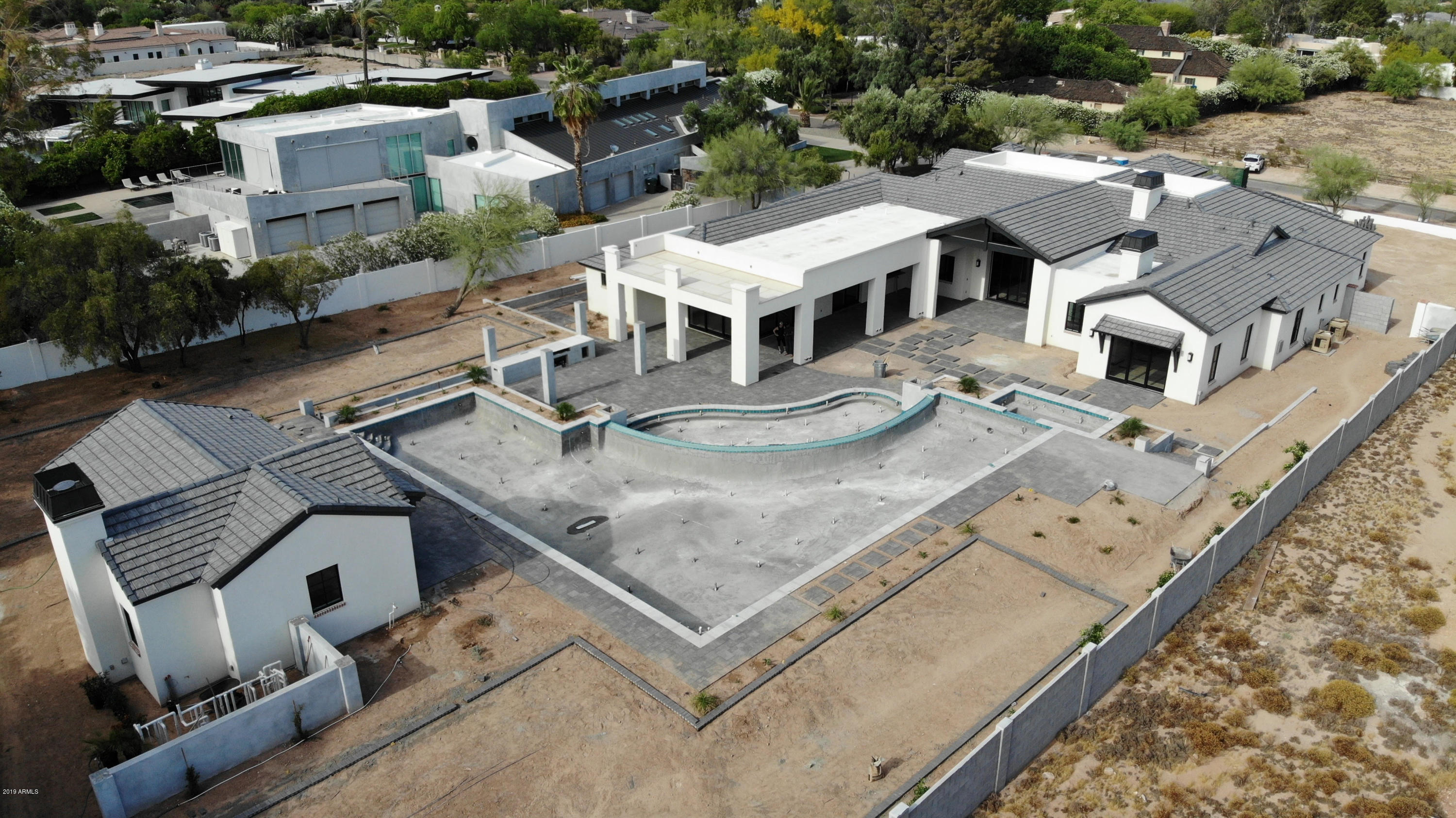 LUKE AVENUE LOT LINE ADJ - Residential