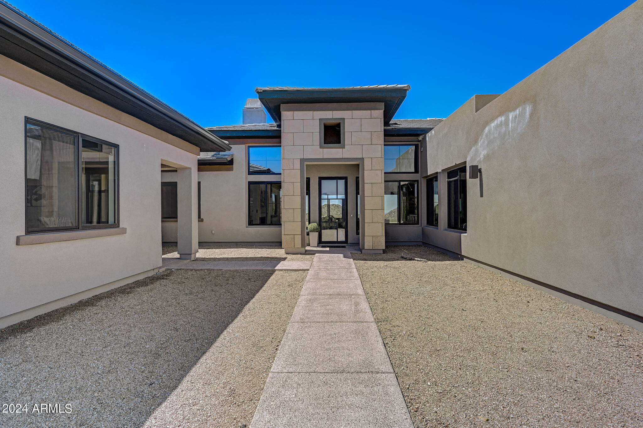 SERENO CANYON - Residential