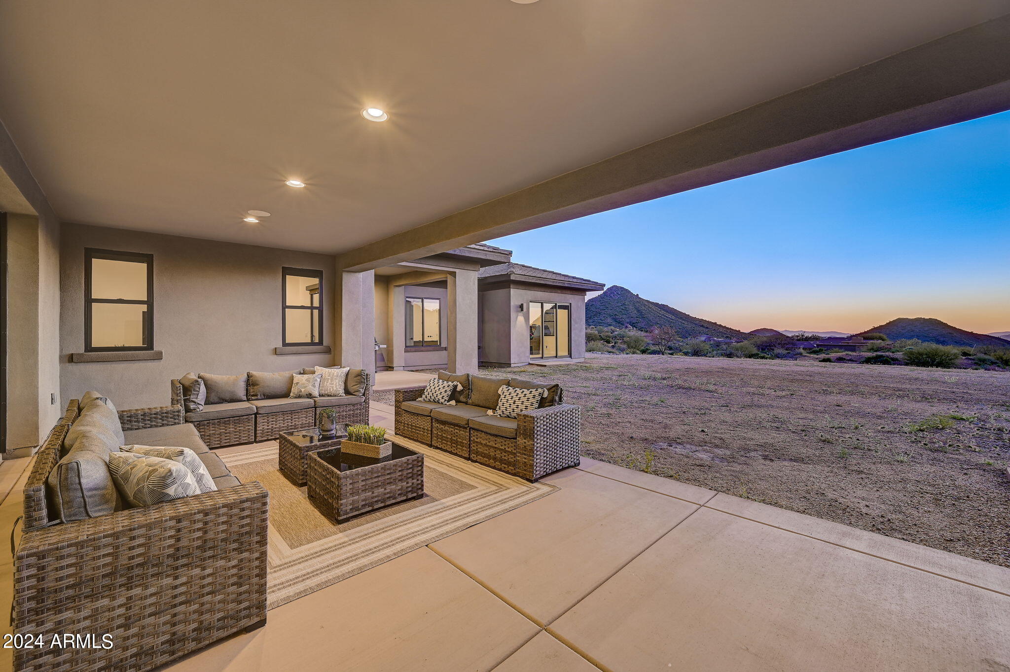 SERENO CANYON - Residential