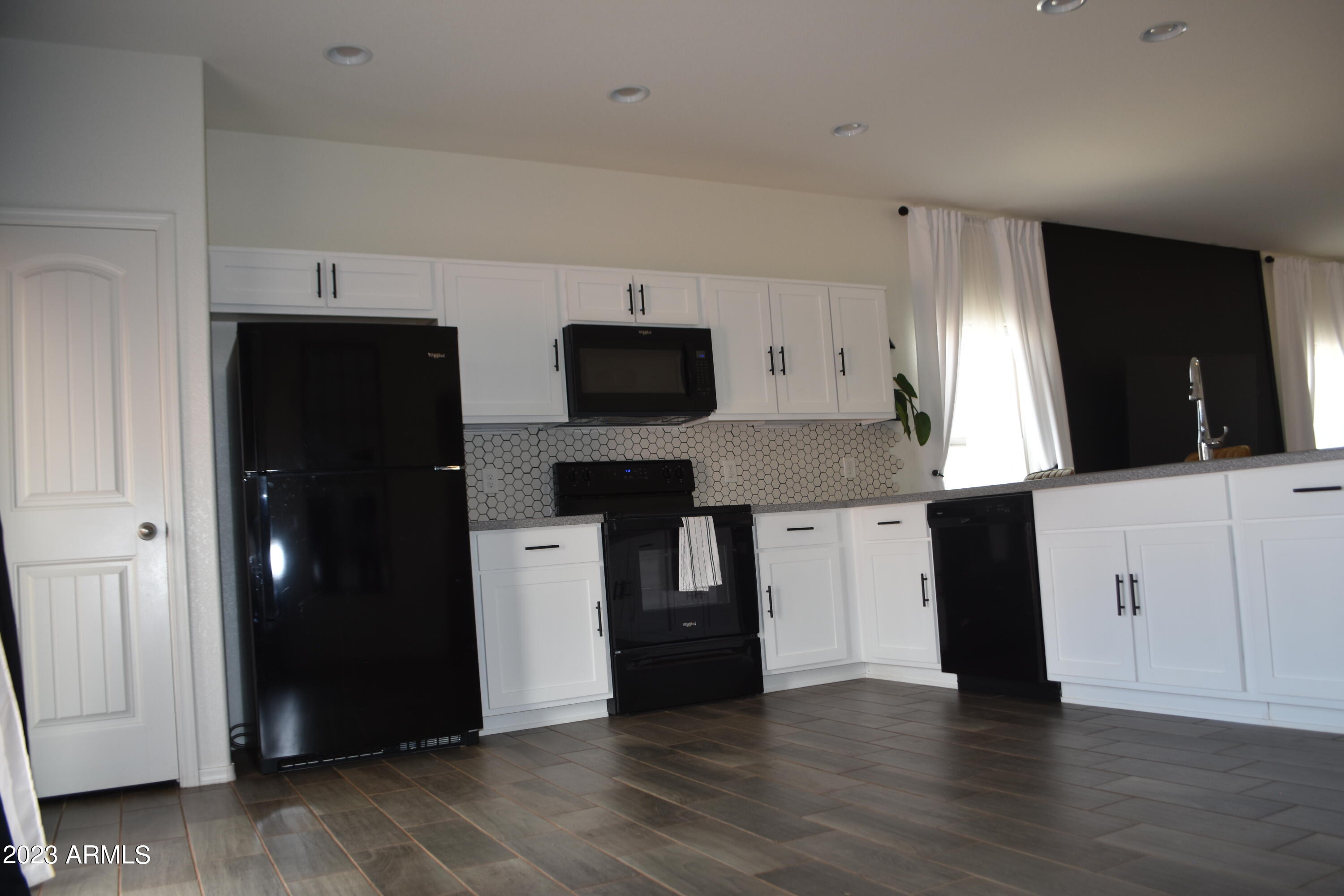 Holiday - Residential Lease