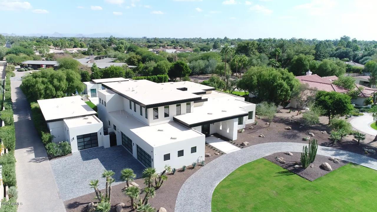 BRUCEHELEN'S BRIGADOON LOT 1 & 2 - Residential